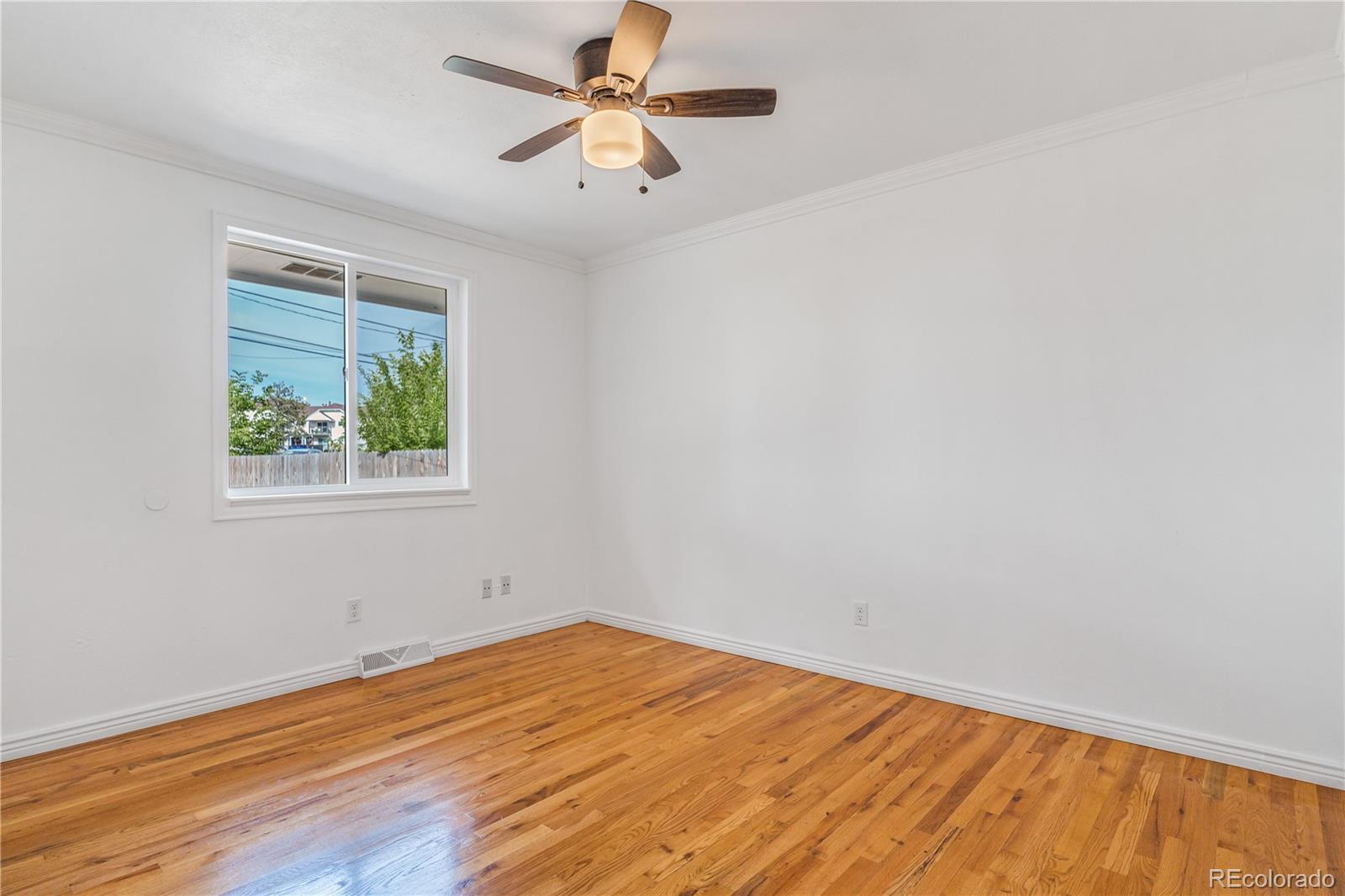 MLS Image #5 for 11976 e arizona drive,aurora, Colorado