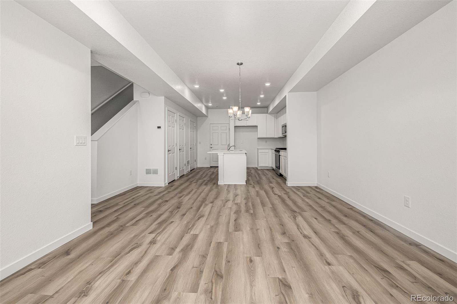 MLS Image #11 for 2887 e 103rd drive,thornton, Colorado