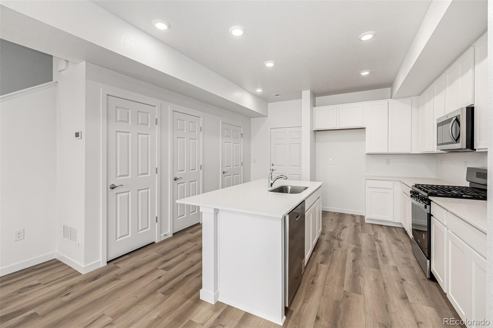 MLS Image #16 for 2887 e 103rd drive,thornton, Colorado