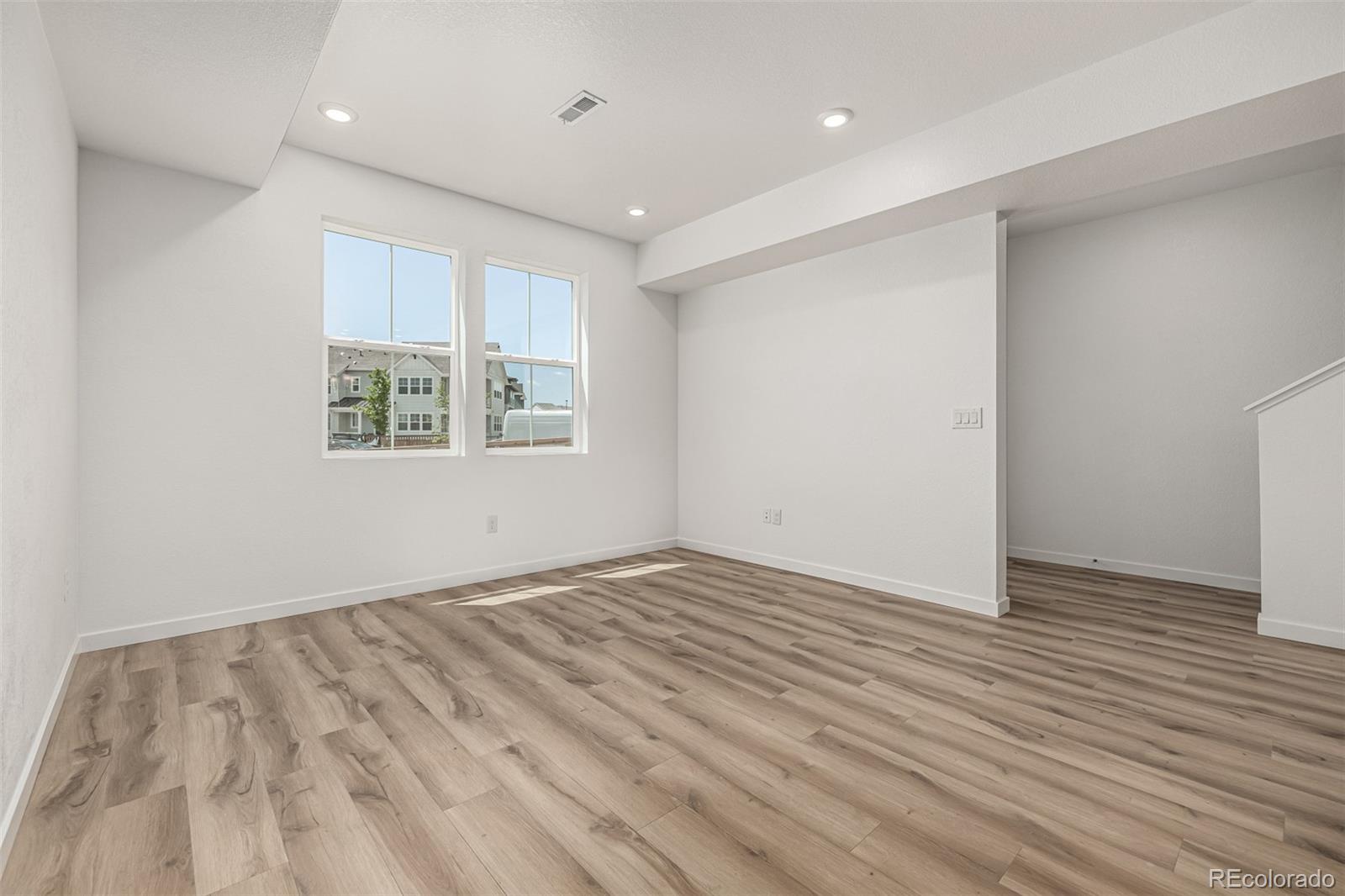 MLS Image #9 for 2887 e 103rd drive,thornton, Colorado
