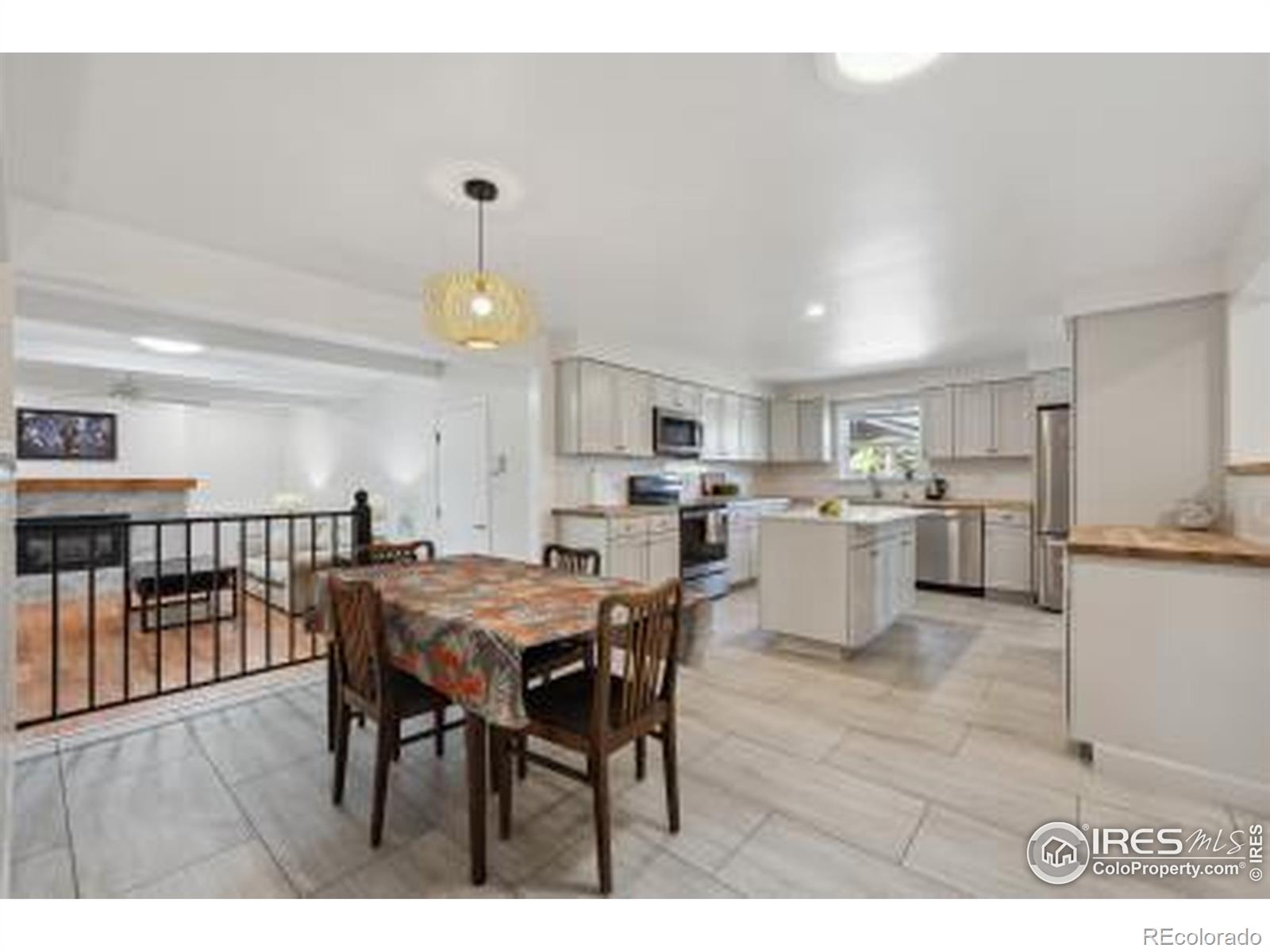 MLS Image #2 for 1610  vivian street,longmont, Colorado