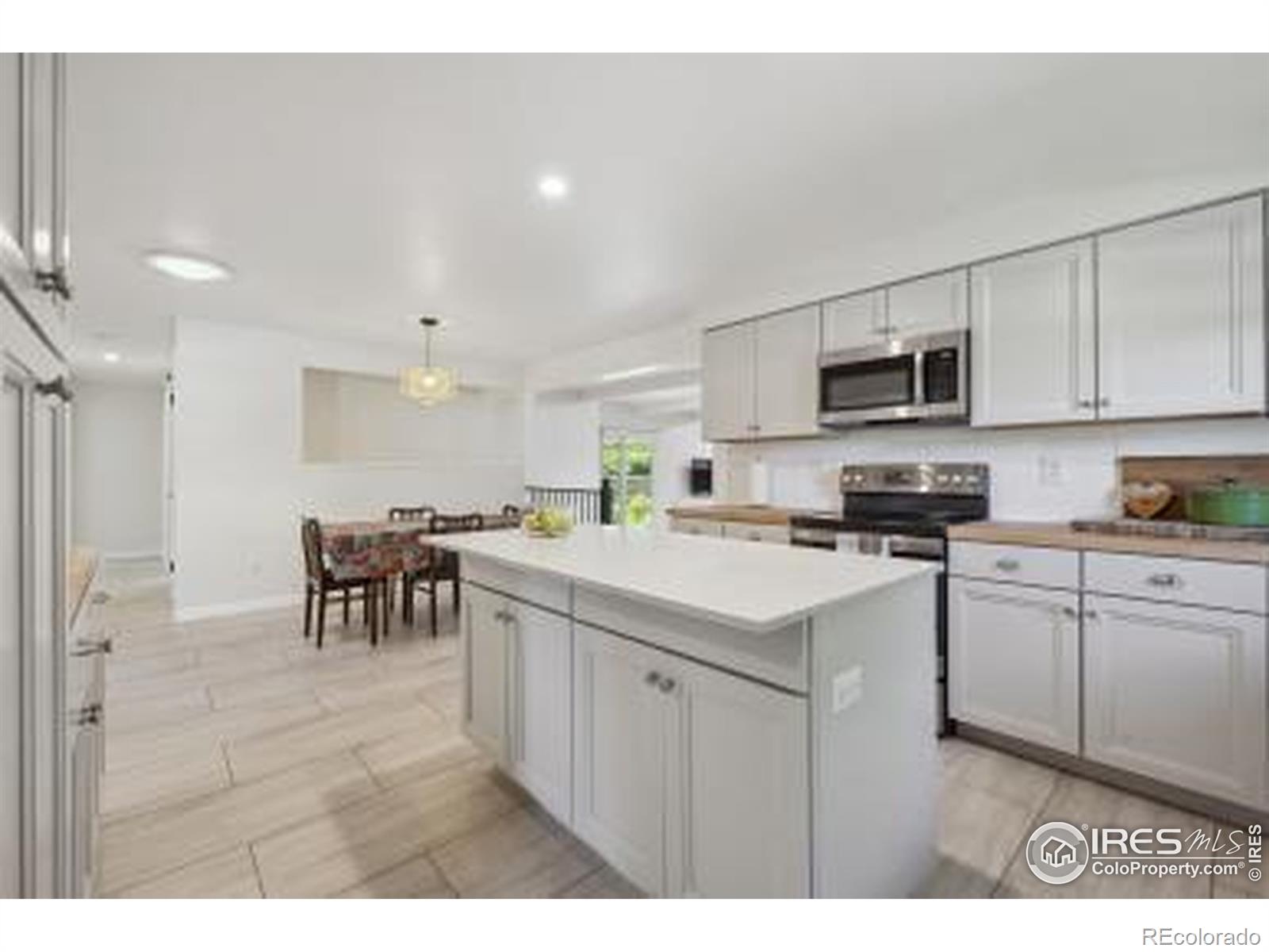 MLS Image #5 for 1610  vivian street,longmont, Colorado