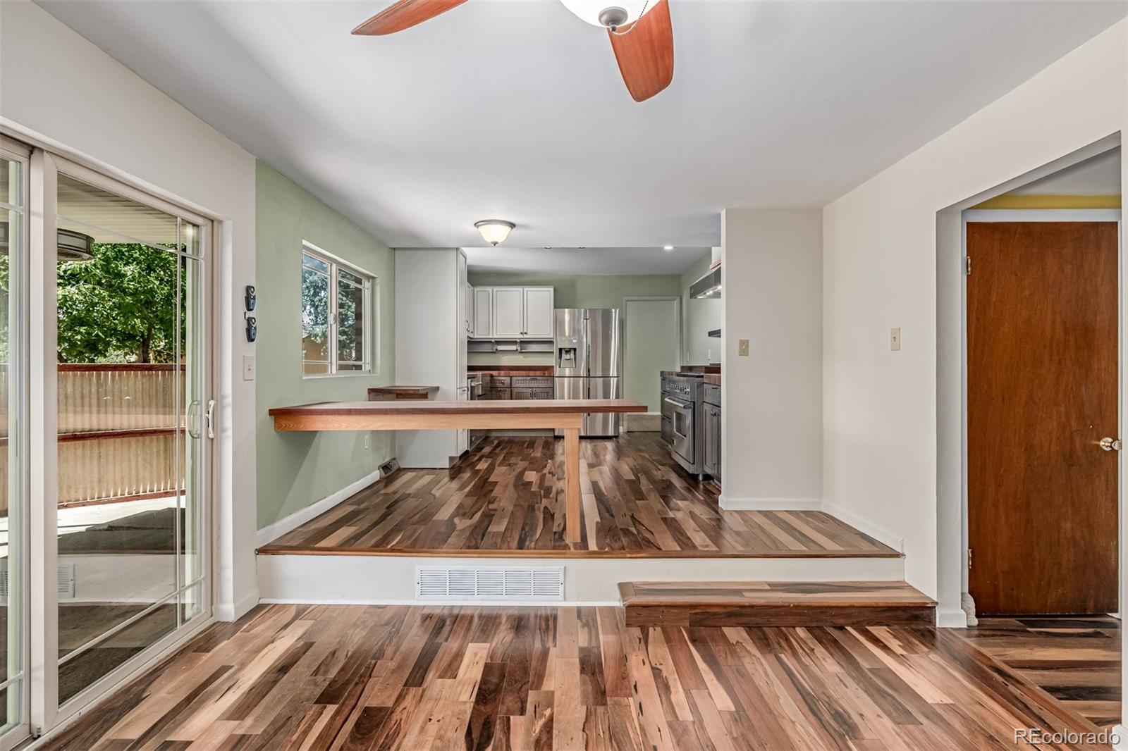 MLS Image #13 for 305  titan street,aurora, Colorado