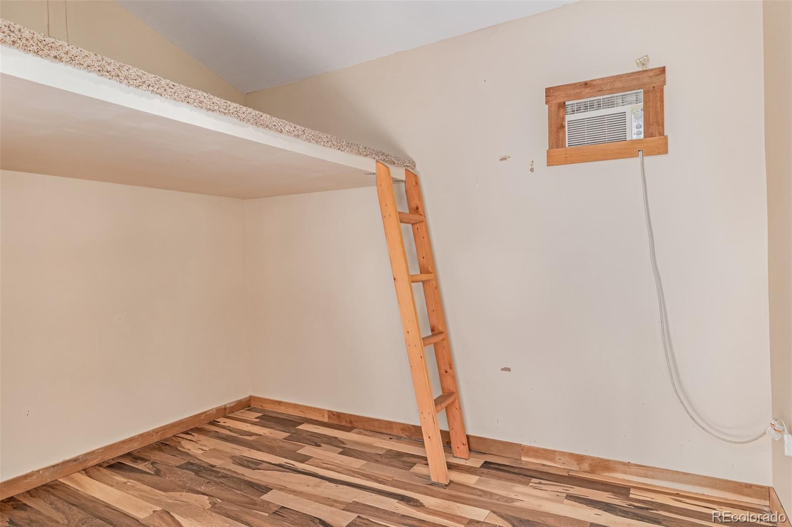 MLS Image #39 for 305  titan street,aurora, Colorado