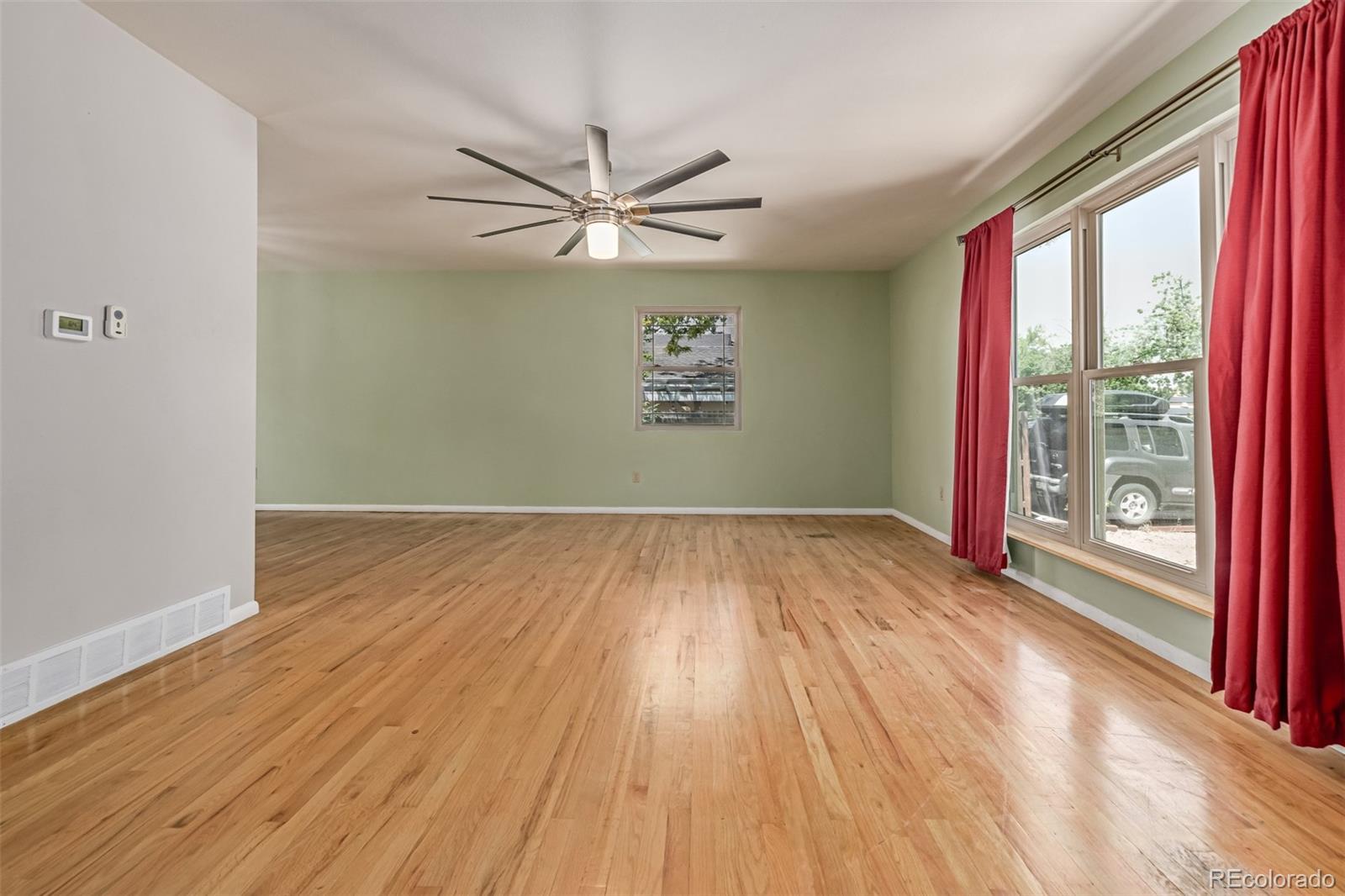 MLS Image #5 for 305  titan street,aurora, Colorado