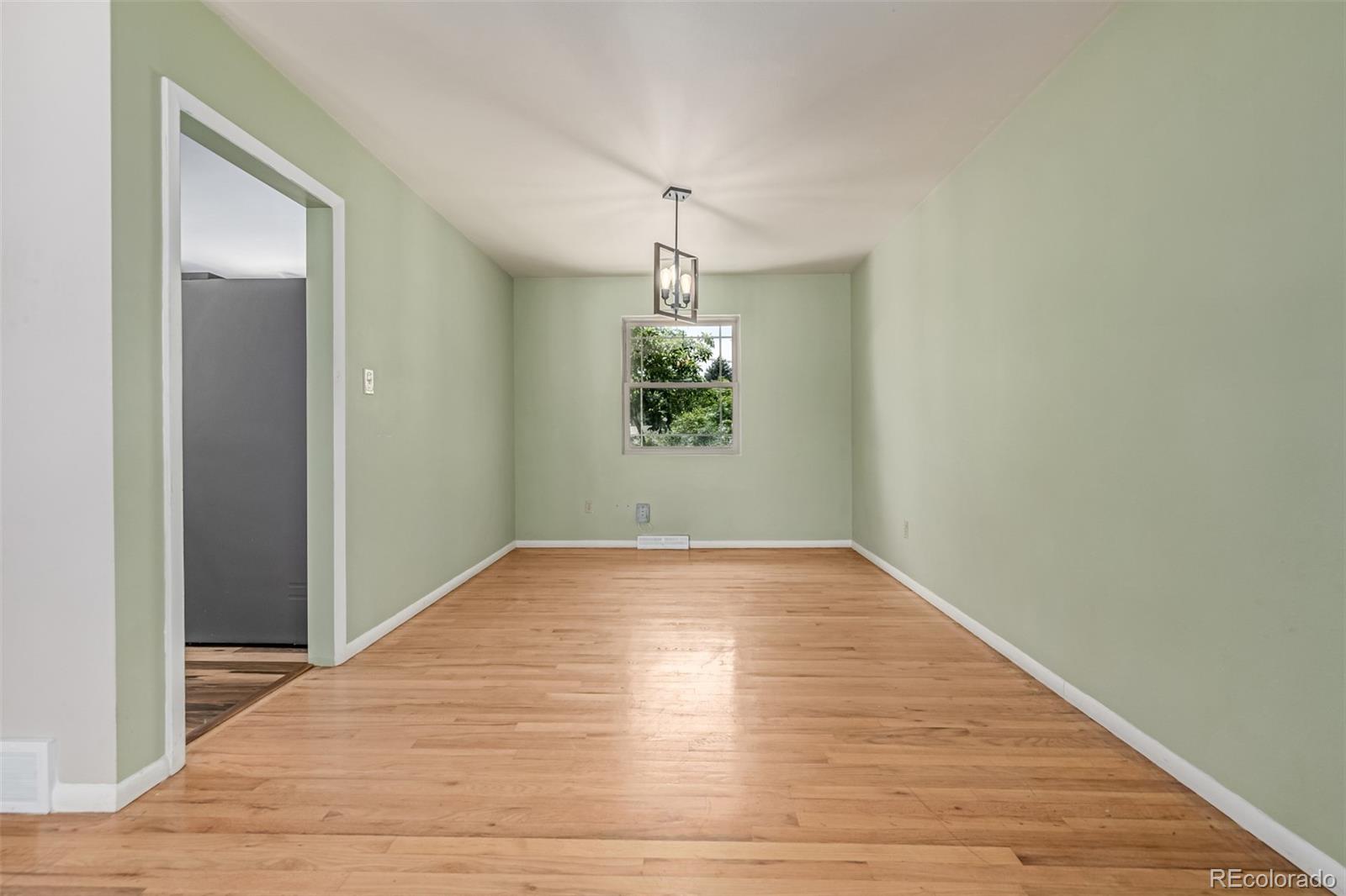 MLS Image #8 for 305  titan street,aurora, Colorado
