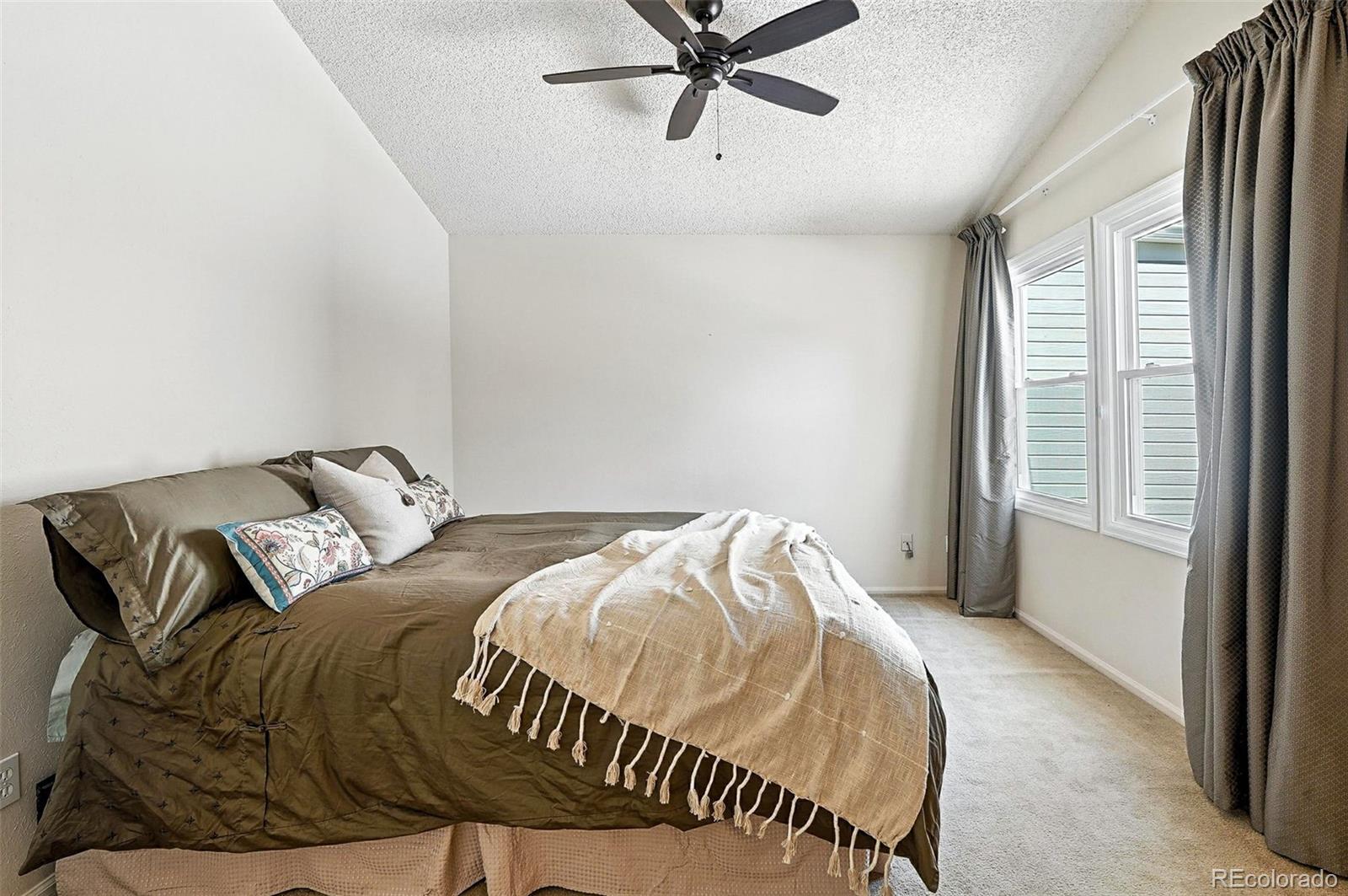 MLS Image #14 for 6401 s forest street,centennial, Colorado