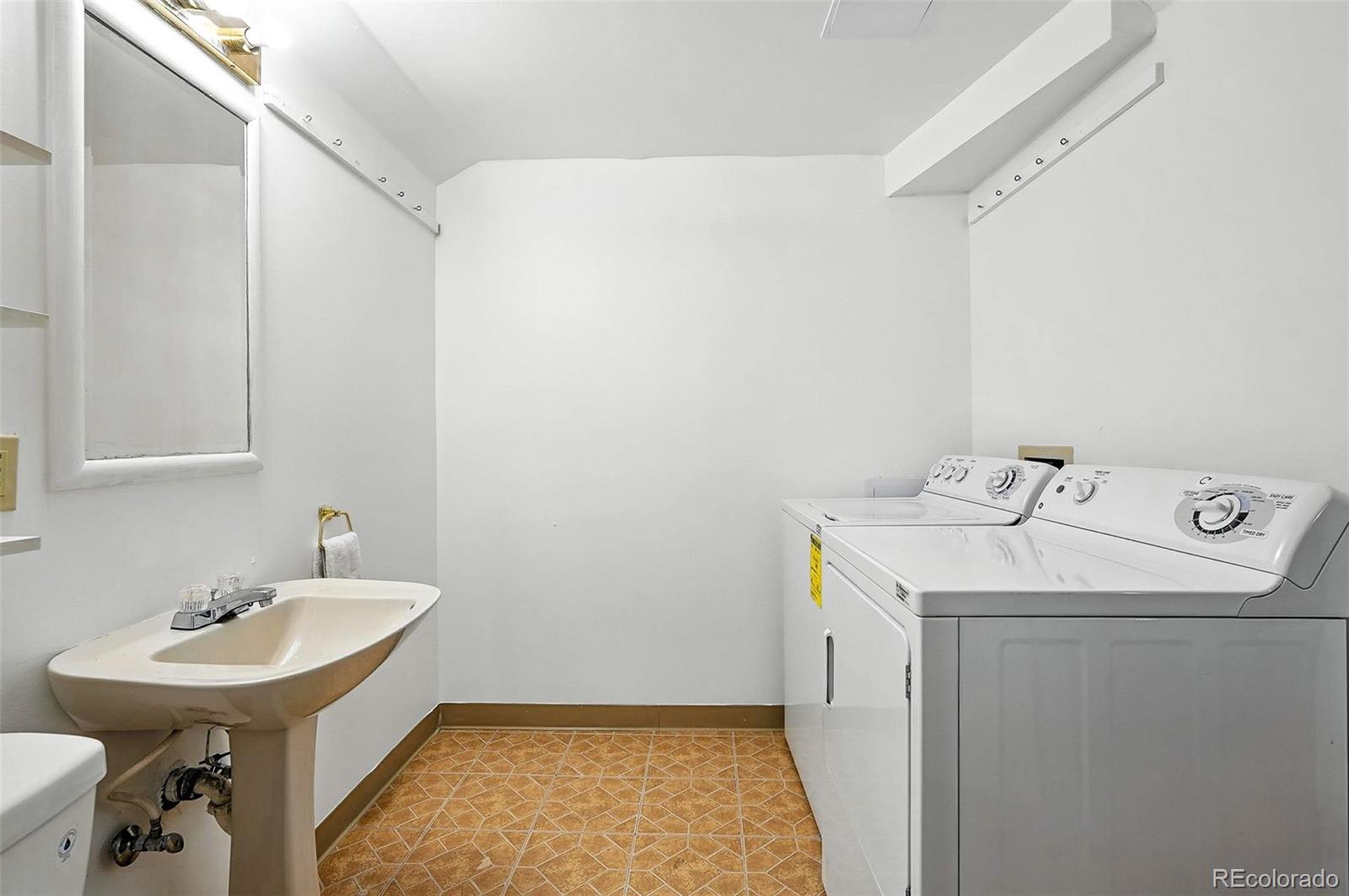 MLS Image #28 for 6401 s forest street,centennial, Colorado