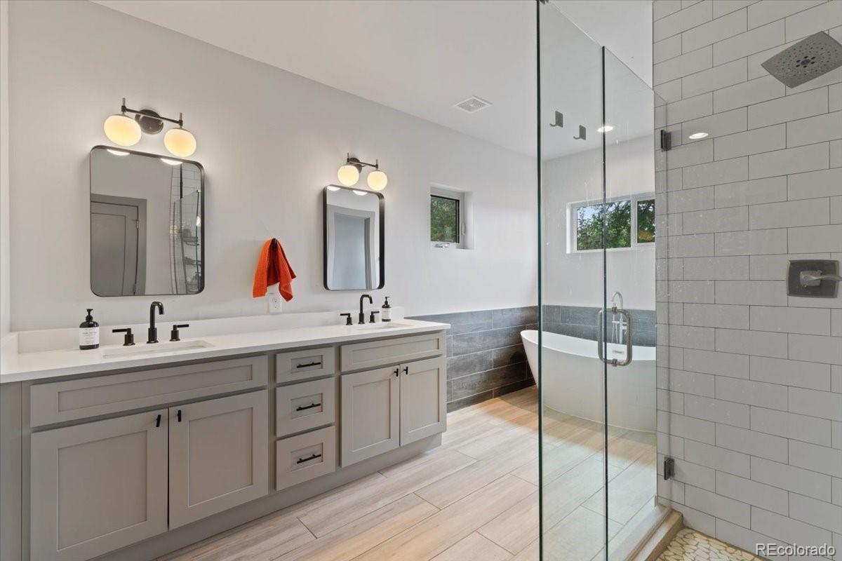 MLS Image #16 for 2533 n emerson street,denver, Colorado