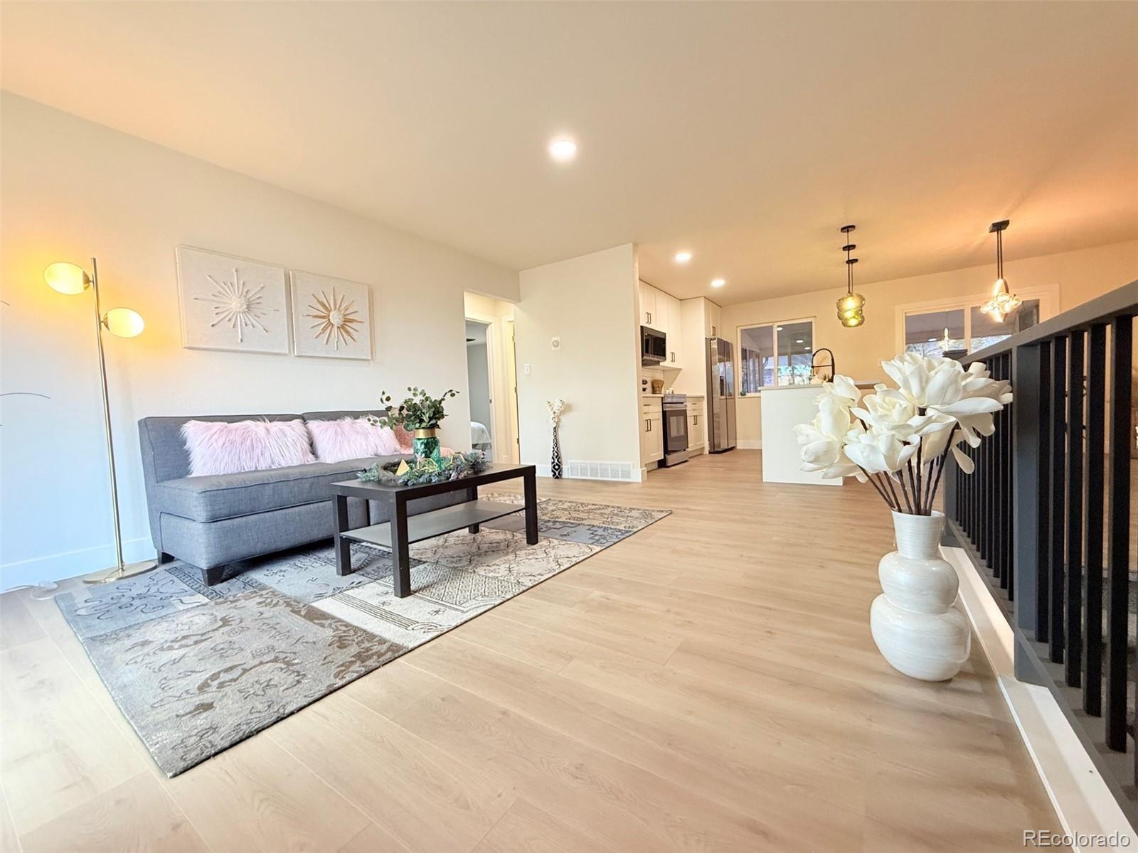 MLS Image #5 for 4770  newton drive,colorado springs, Colorado