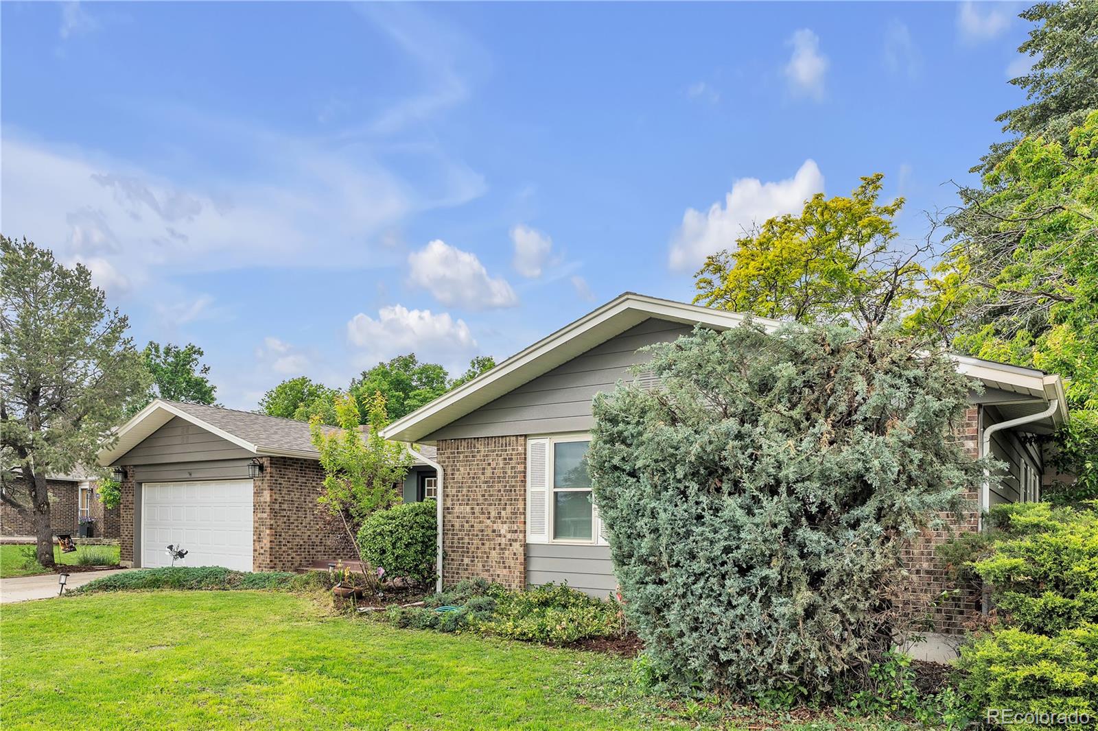 MLS Image #2 for 3163 s boston court,denver, Colorado