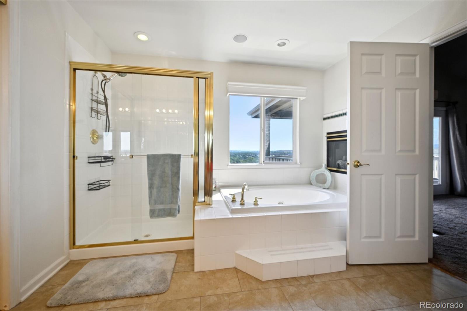 MLS Image #23 for 10520 w vassar drive,lakewood, Colorado