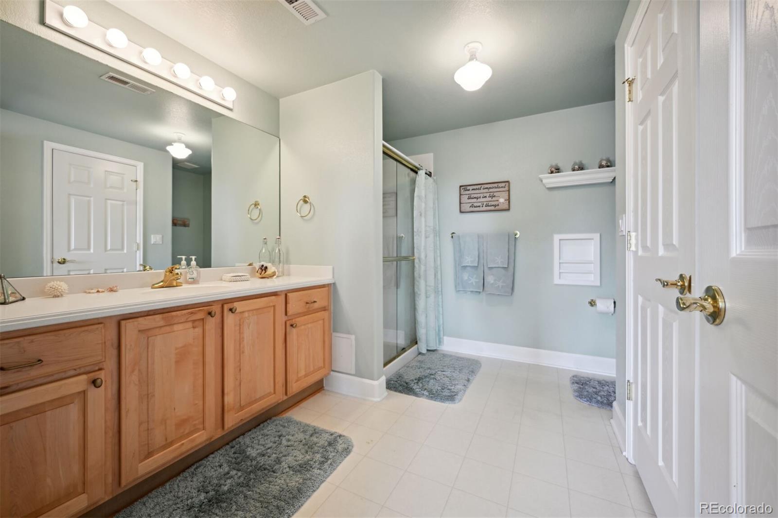 MLS Image #37 for 10520 w vassar drive,lakewood, Colorado