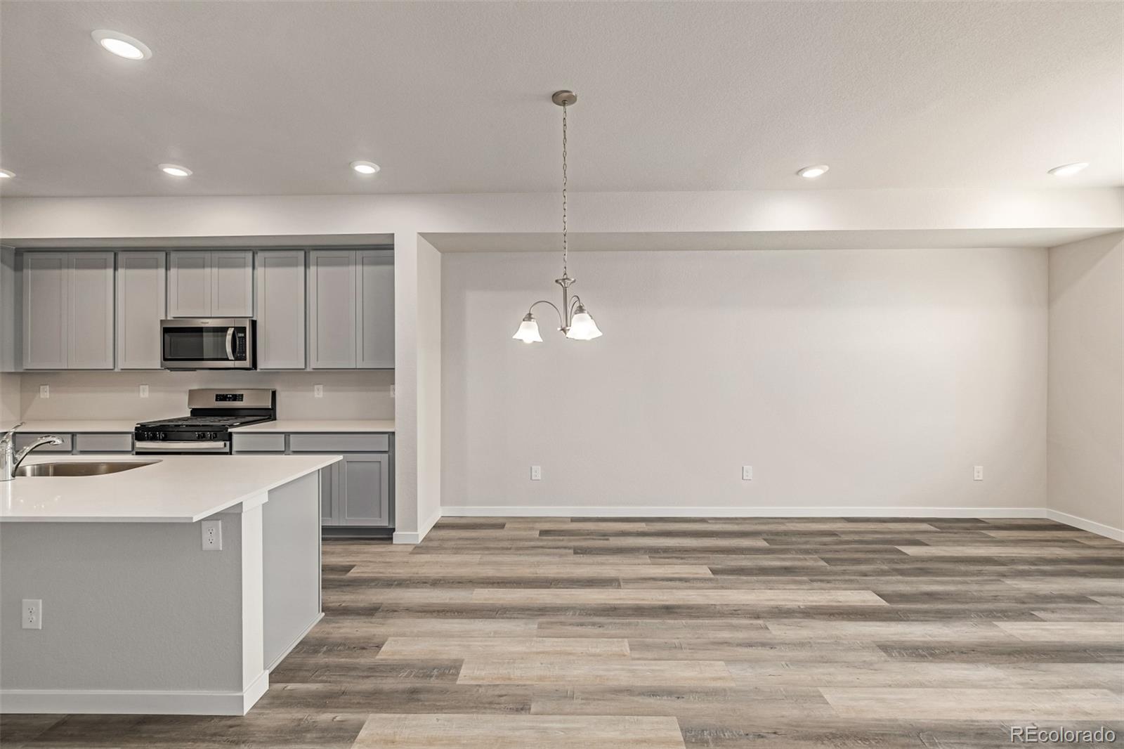MLS Image #11 for 2877 e 103rd drive,thornton, Colorado