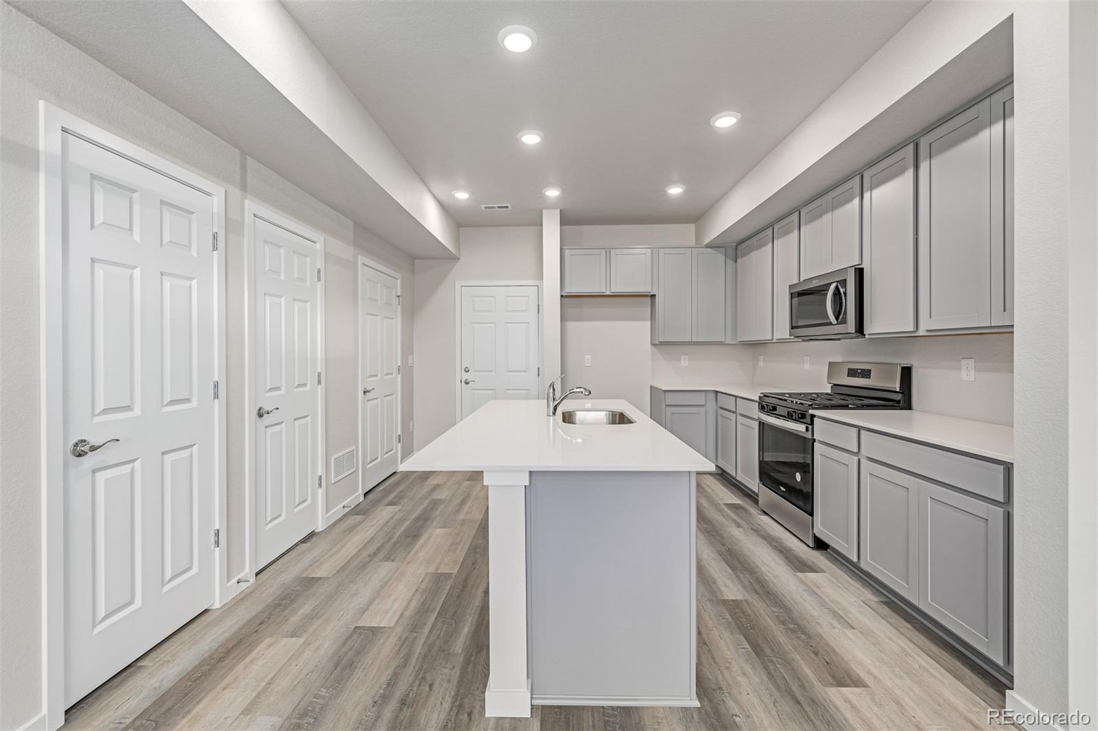 MLS Image #13 for 2877 e 103rd drive,thornton, Colorado