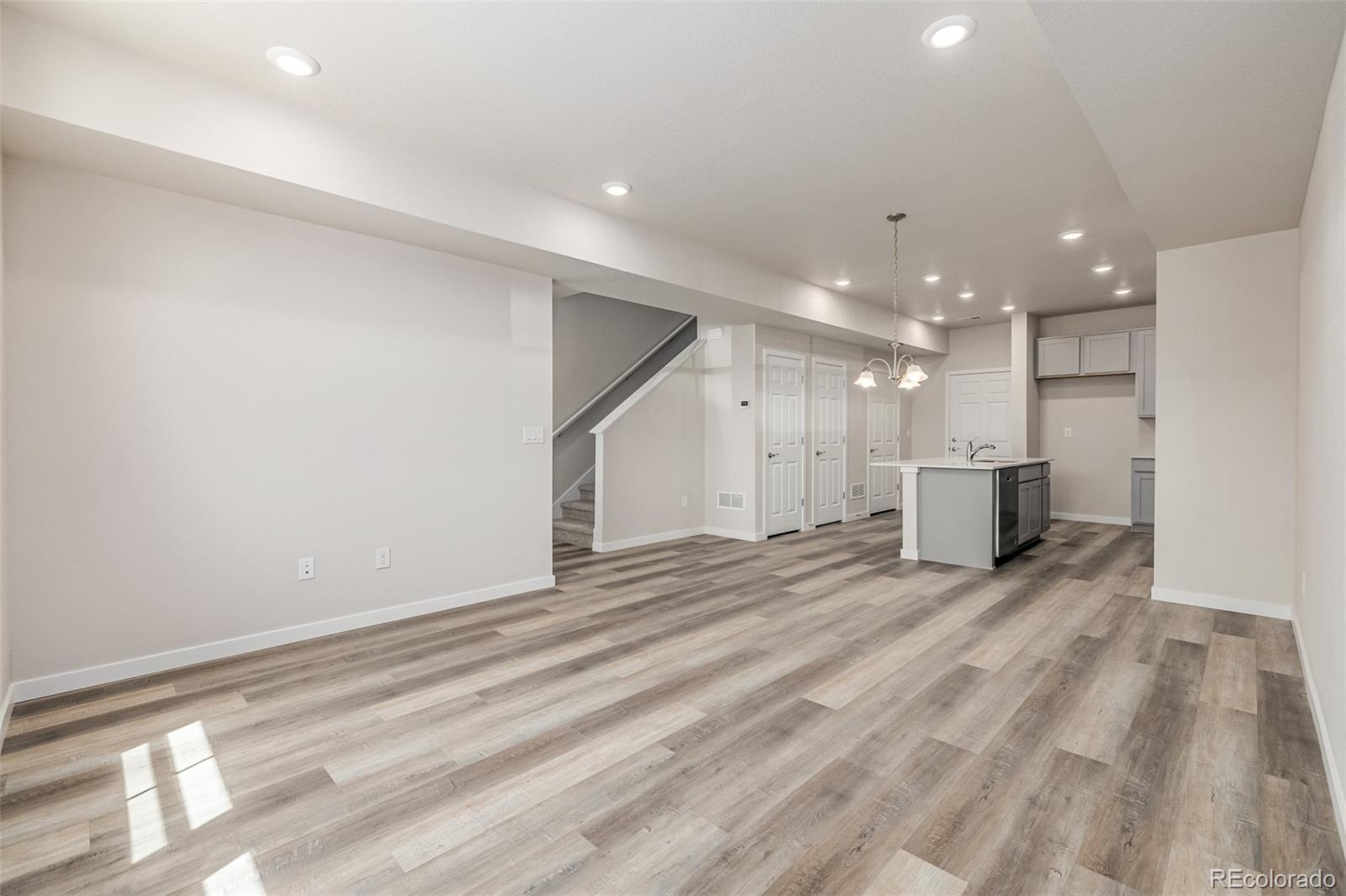 MLS Image #8 for 2877 e 103rd drive,thornton, Colorado
