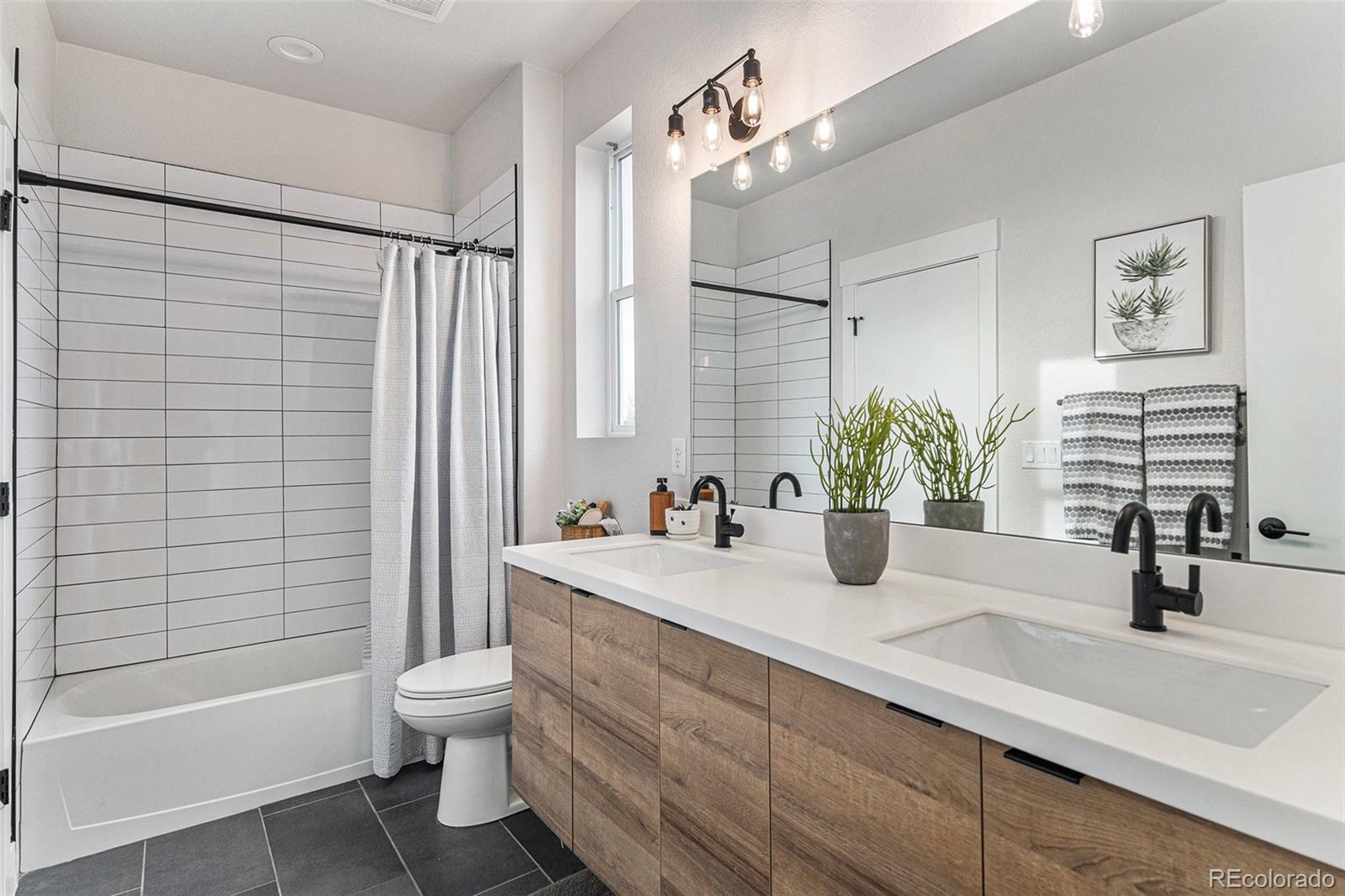 MLS Image #13 for 3580 w 62nd place,denver, Colorado
