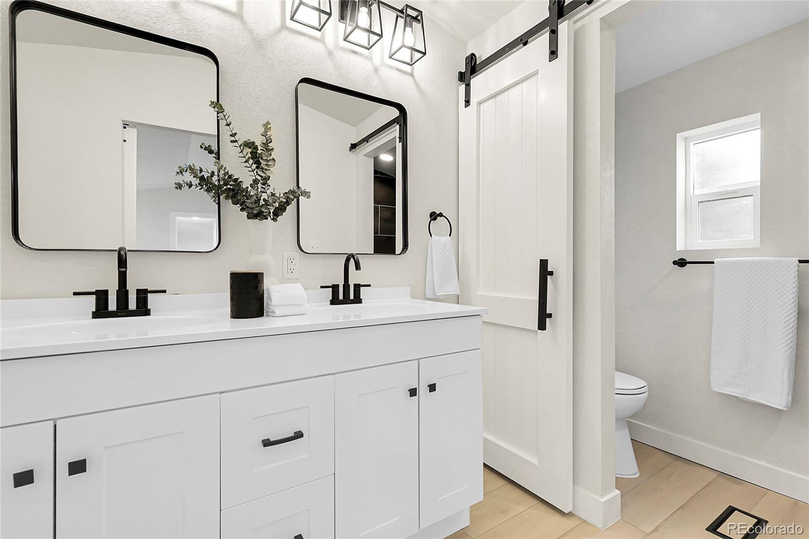 MLS Image #14 for 8497  madison way,denver, Colorado
