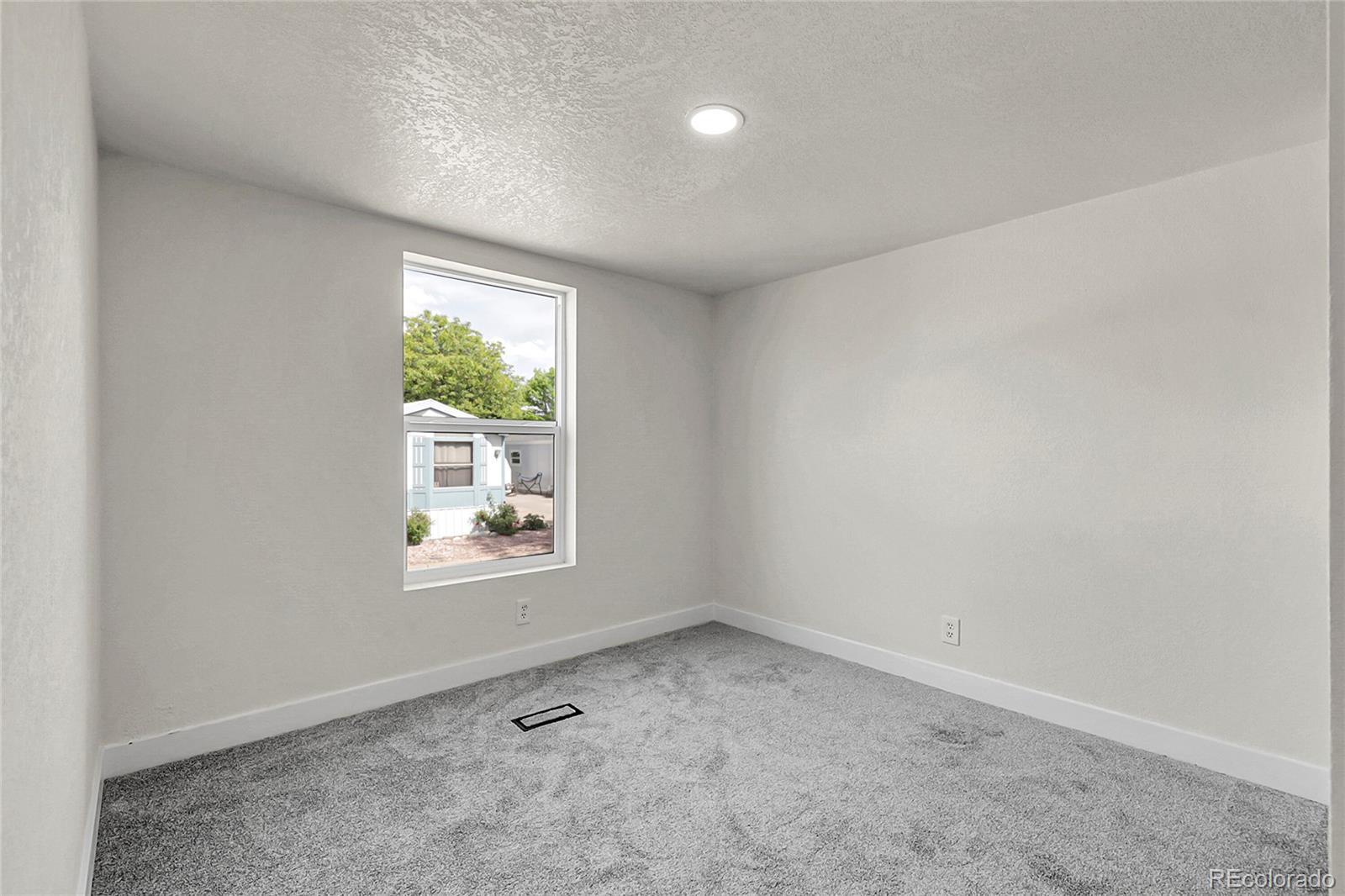 MLS Image #16 for 8497  madison way,denver, Colorado