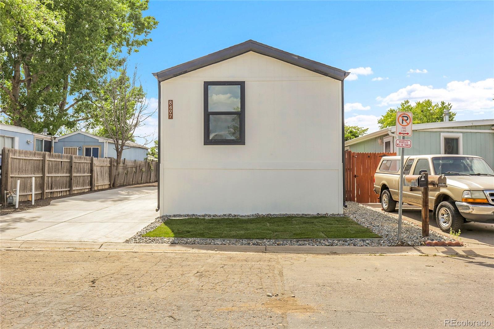 MLS Image #2 for 8497  madison way,denver, Colorado