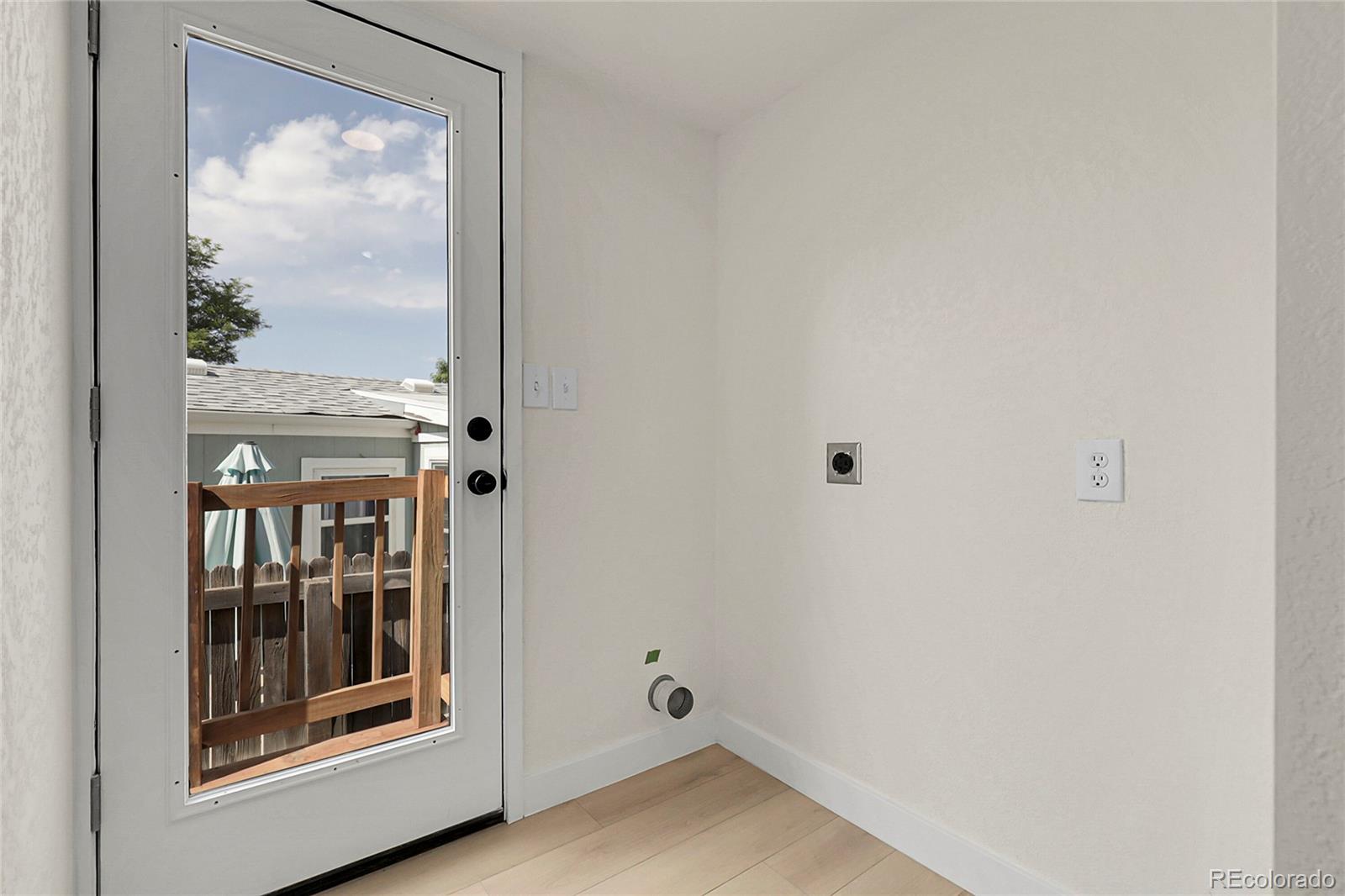 MLS Image #20 for 8497  madison way,denver, Colorado