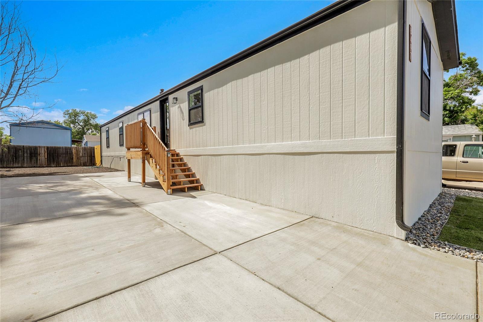 MLS Image #3 for 8497  madison way,denver, Colorado