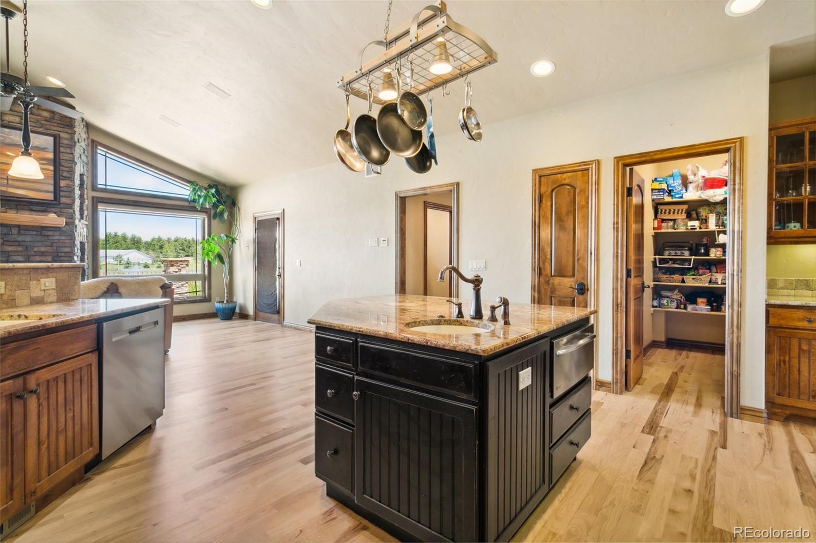 MLS Image #11 for 7830  tannenbaum road,colorado springs, Colorado