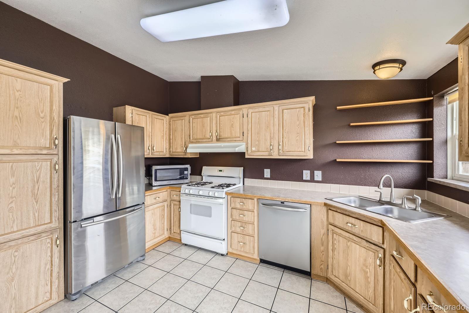 MLS Image #8 for 664  stampede drive,brighton, Colorado