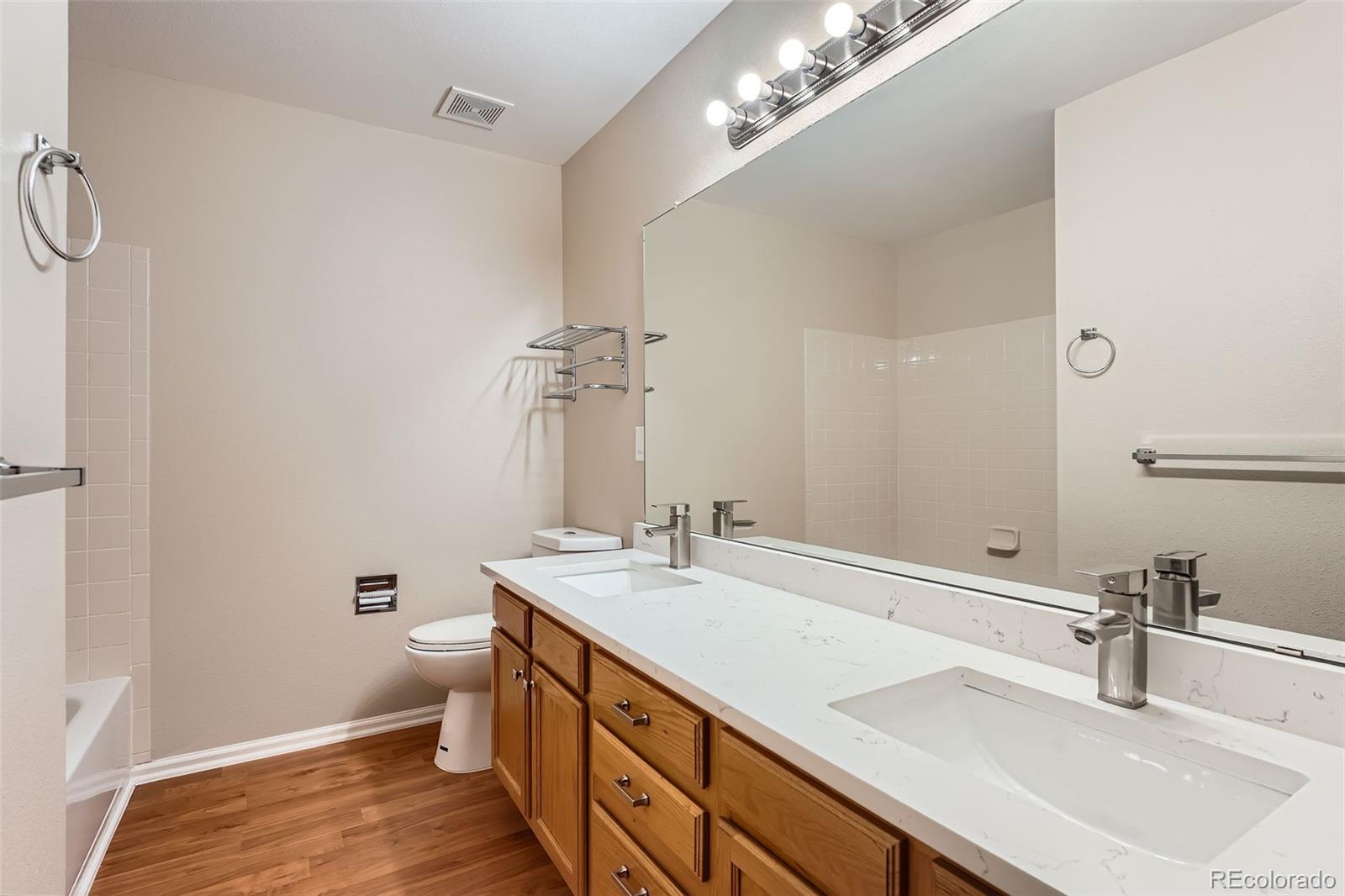 MLS Image #18 for 20431 e union circle,aurora, Colorado