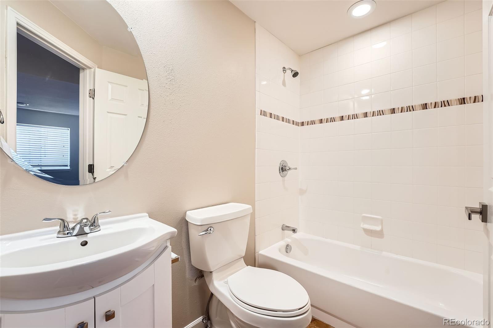 MLS Image #20 for 20431 e union circle,aurora, Colorado