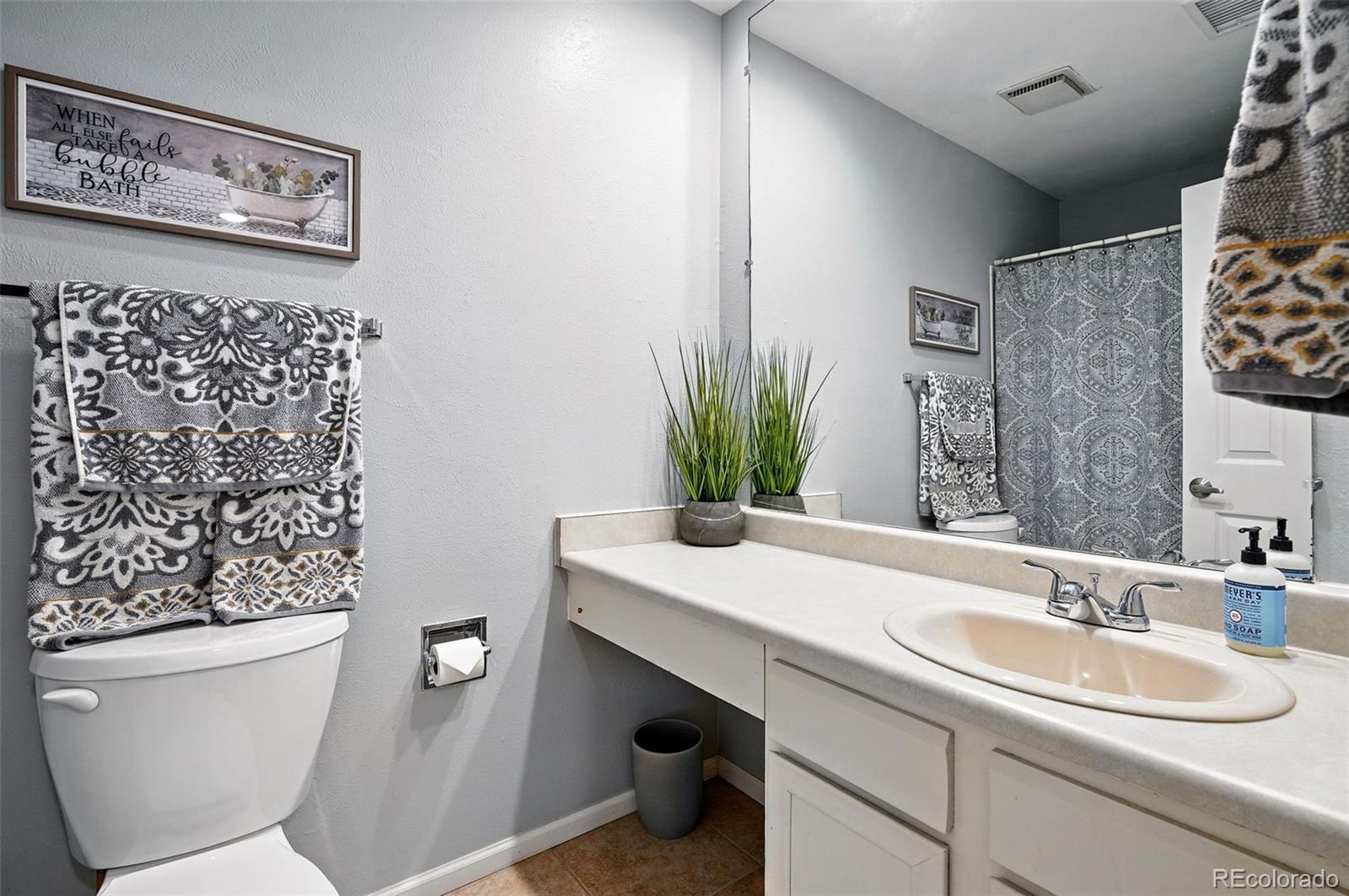 MLS Image #15 for 13228 e asbury drive,aurora, Colorado