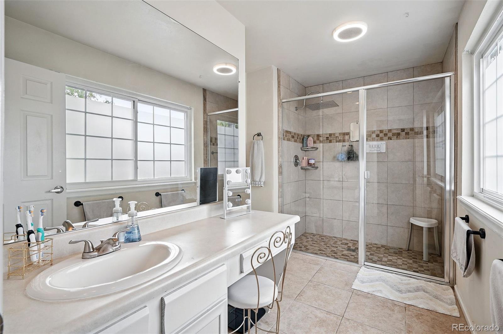 MLS Image #3 for 13228 e asbury drive,aurora, Colorado