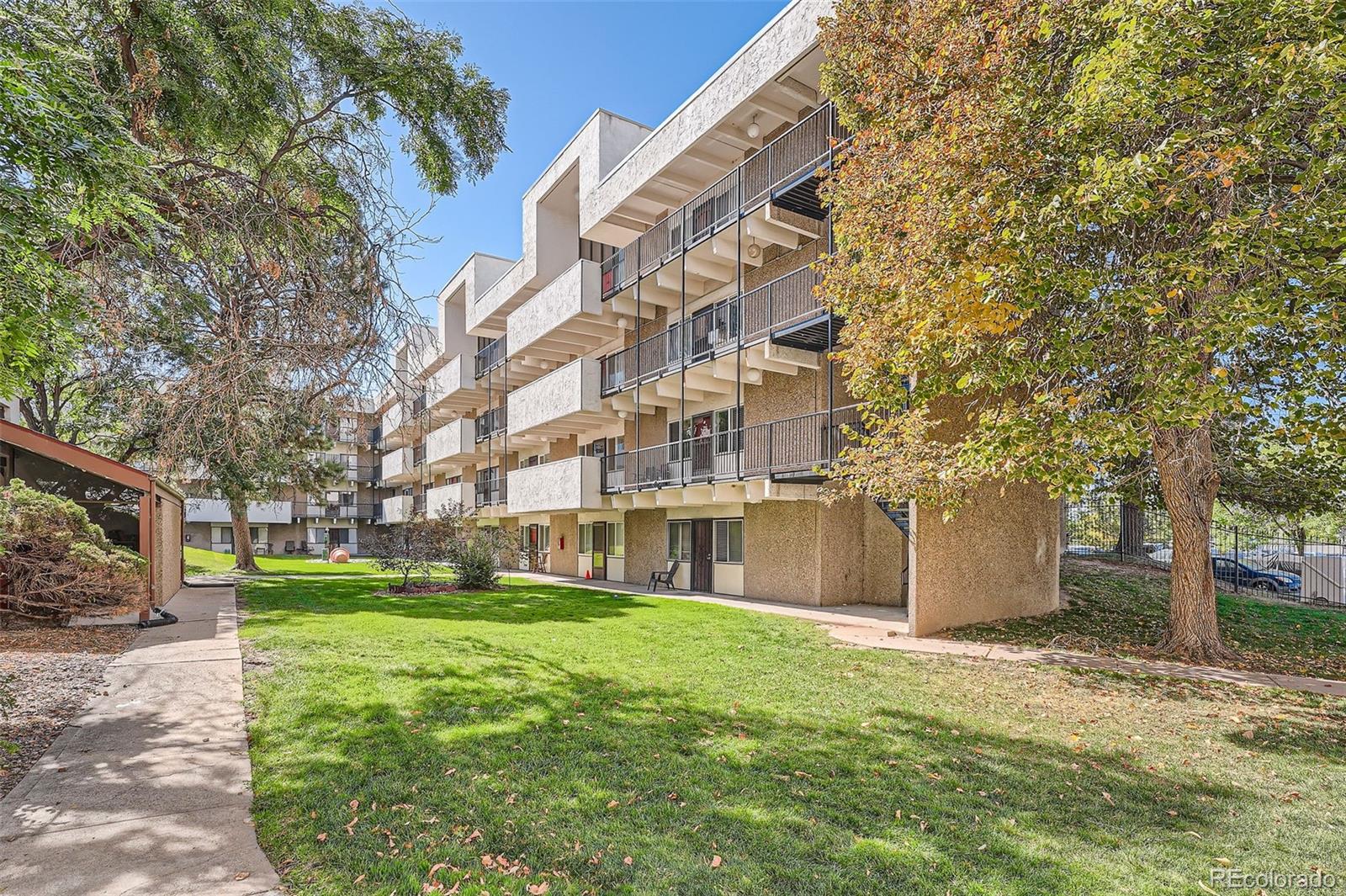 MLS Image #2 for 384 s ironton street,aurora, Colorado