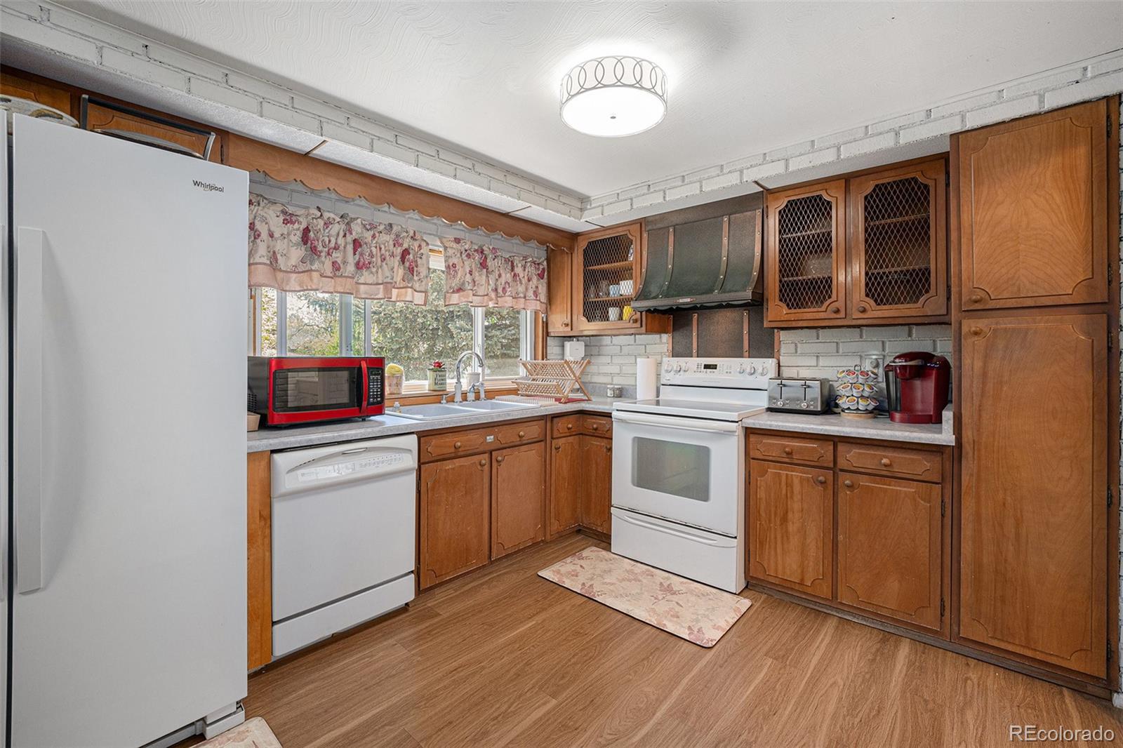 MLS Image #7 for 805 s everett street,lakewood, Colorado