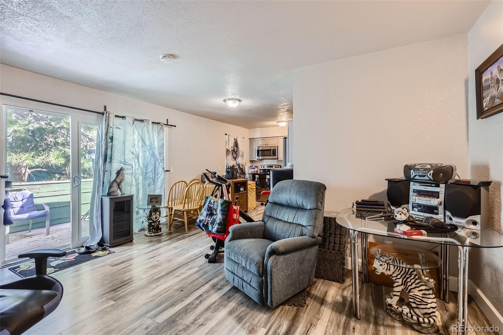 MLS Image #20 for 940 s peoria street,aurora, Colorado