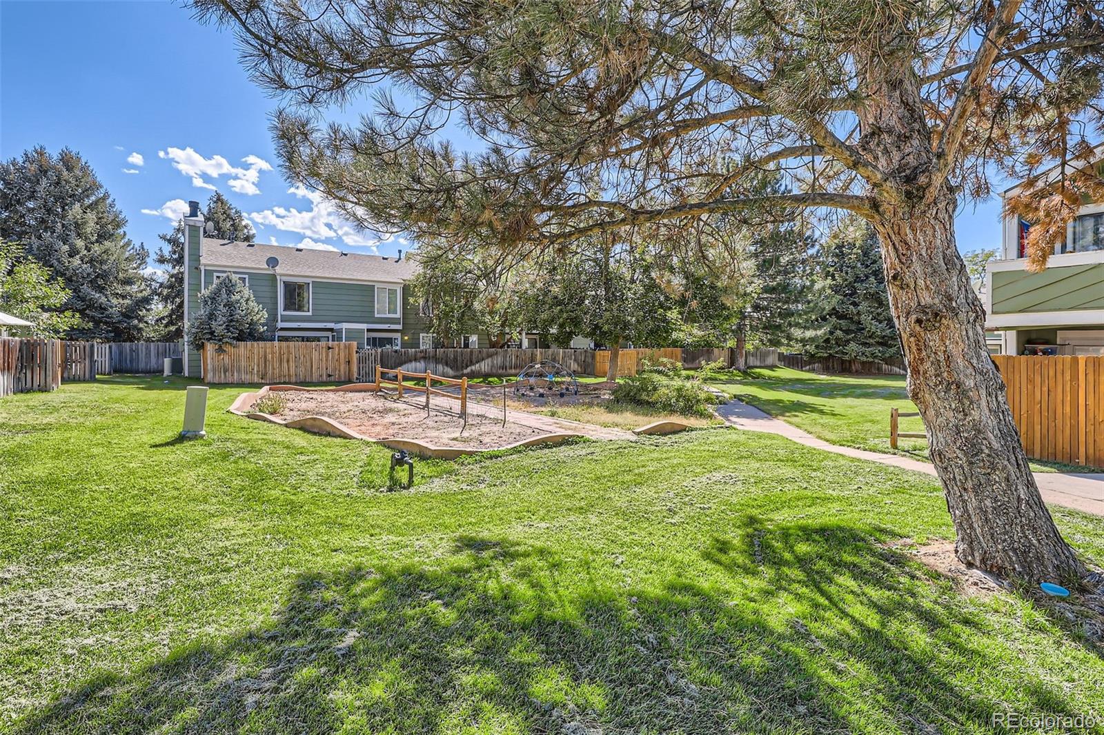 MLS Image #27 for 940 s peoria street,aurora, Colorado