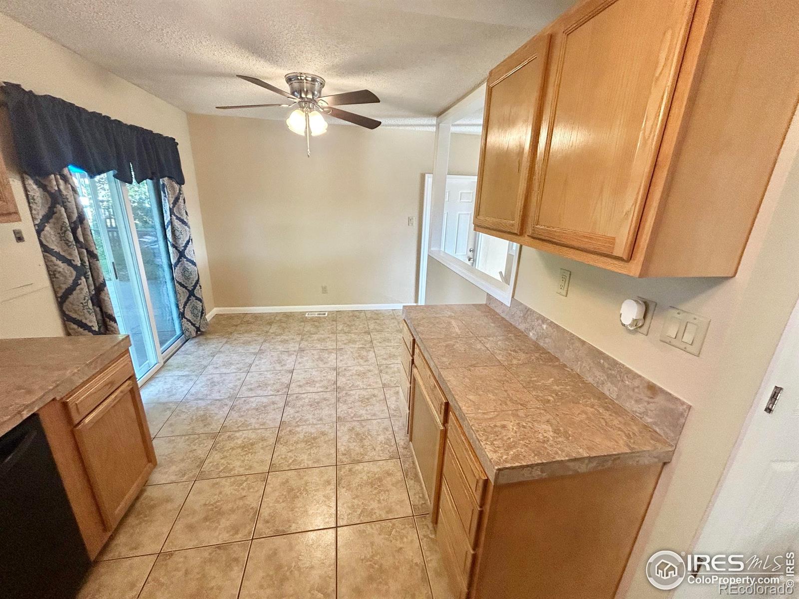 MLS Image #21 for 2614  willard drive,colorado springs, Colorado