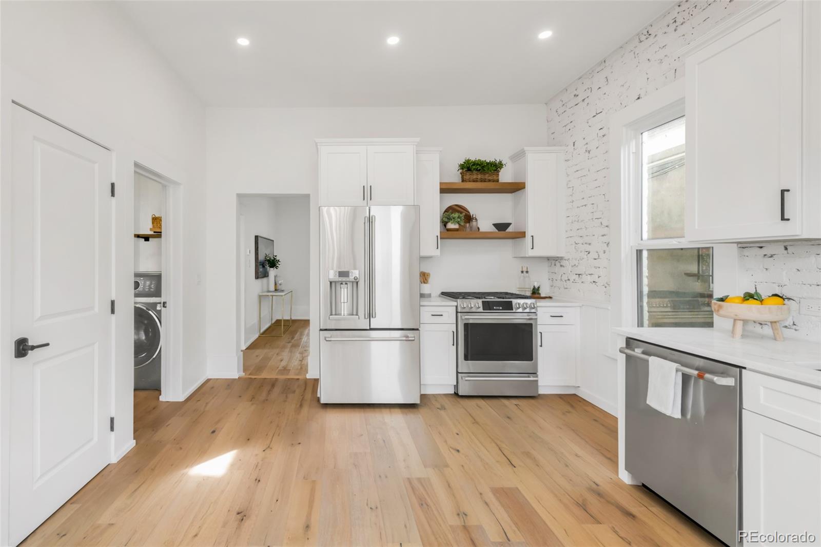 MLS Image #13 for 230 e ellsworth avenue,denver, Colorado