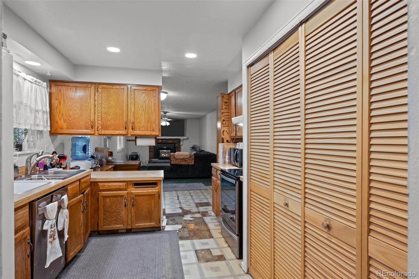 MLS Image #3 for 4550 e 121st place,thornton, Colorado