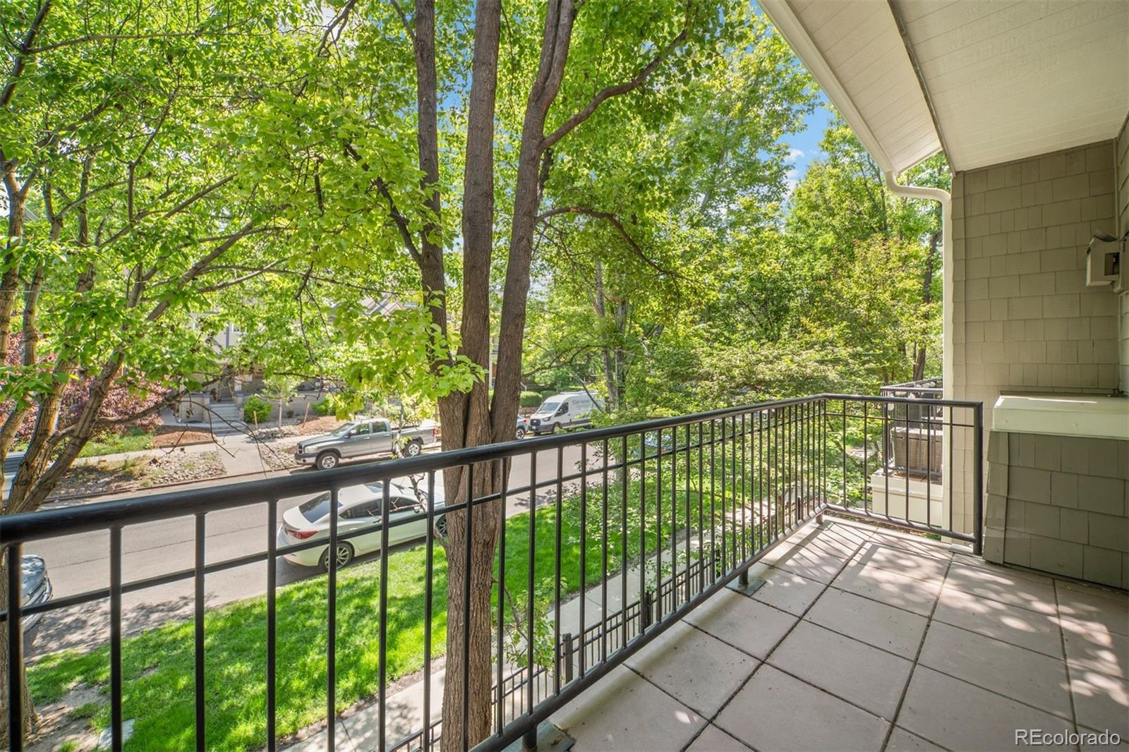 MLS Image #3 for 1635 n franklin street ,denver, Colorado