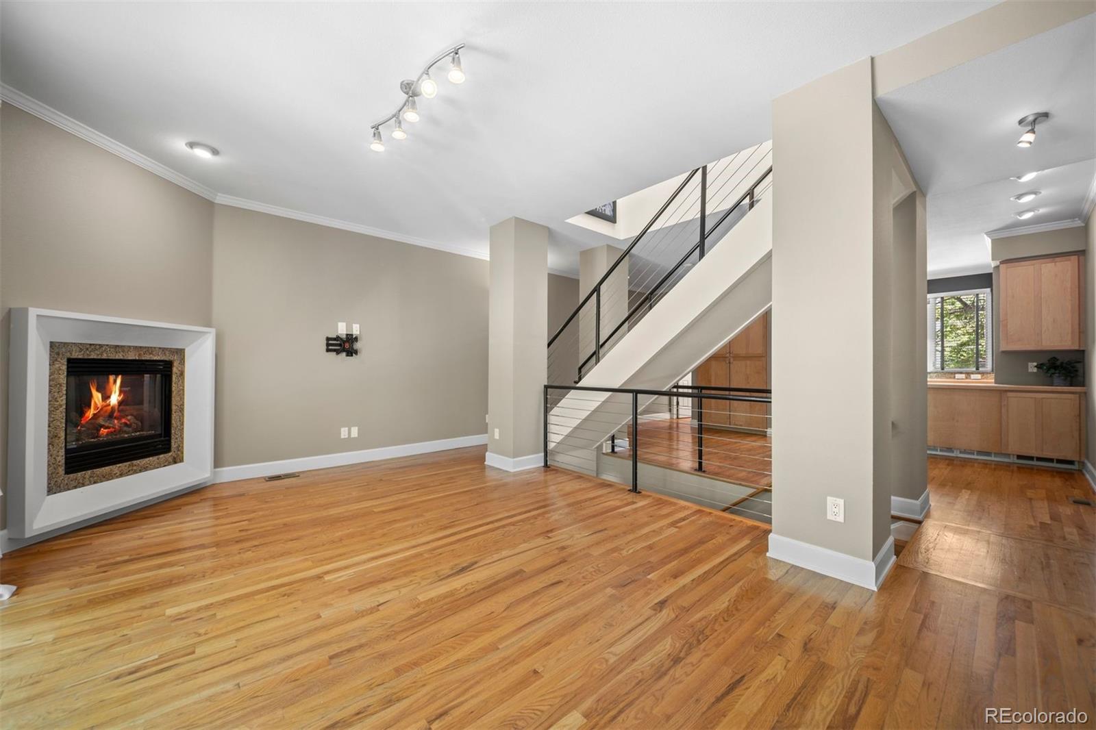 MLS Image #4 for 1635 n franklin street ,denver, Colorado