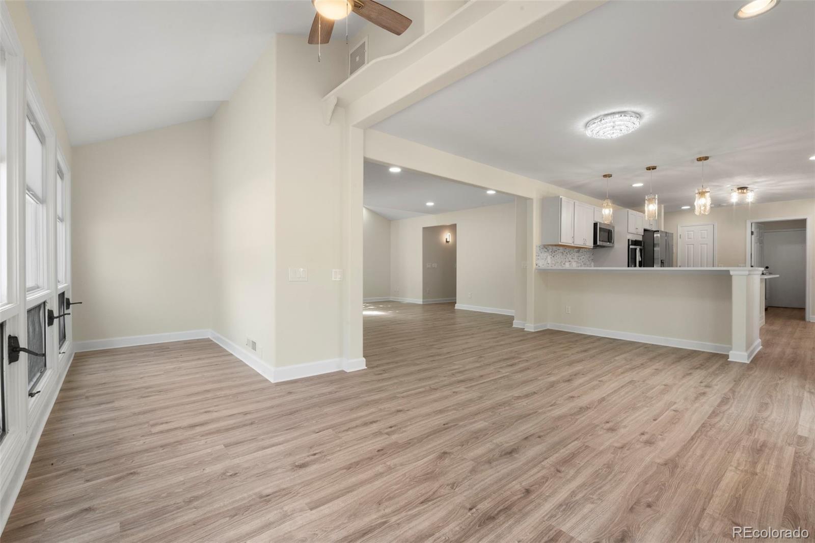 MLS Image #13 for 308  oswego street,aurora, Colorado