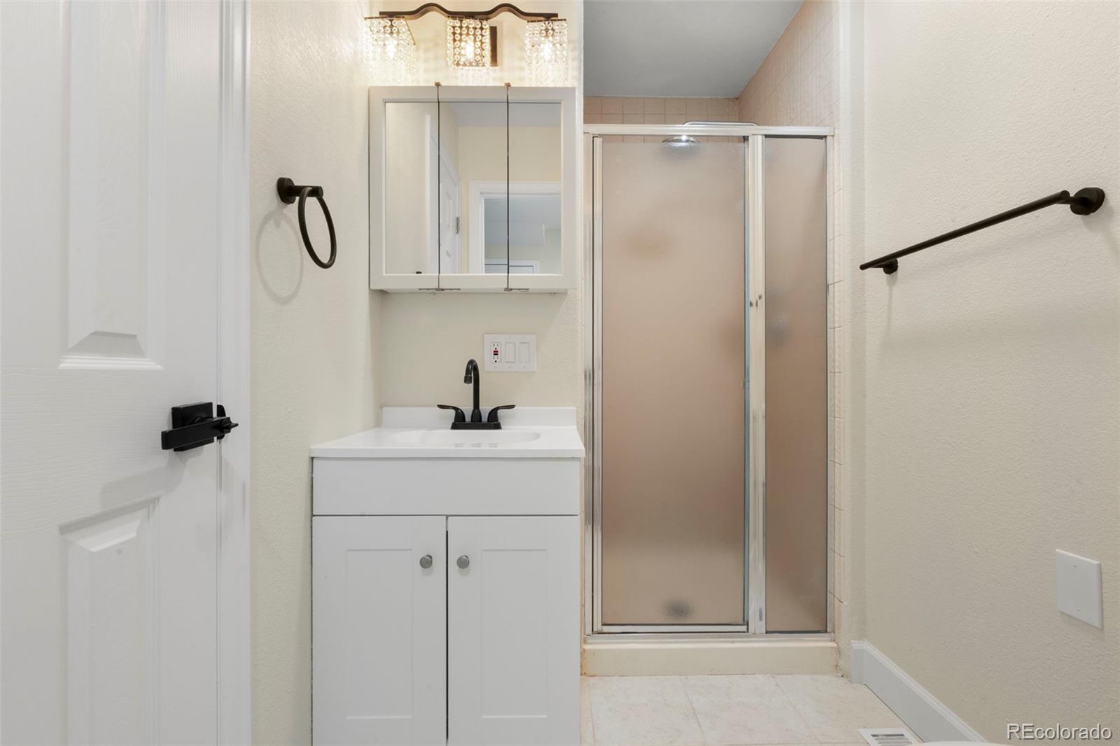 MLS Image #14 for 308  oswego street,aurora, Colorado