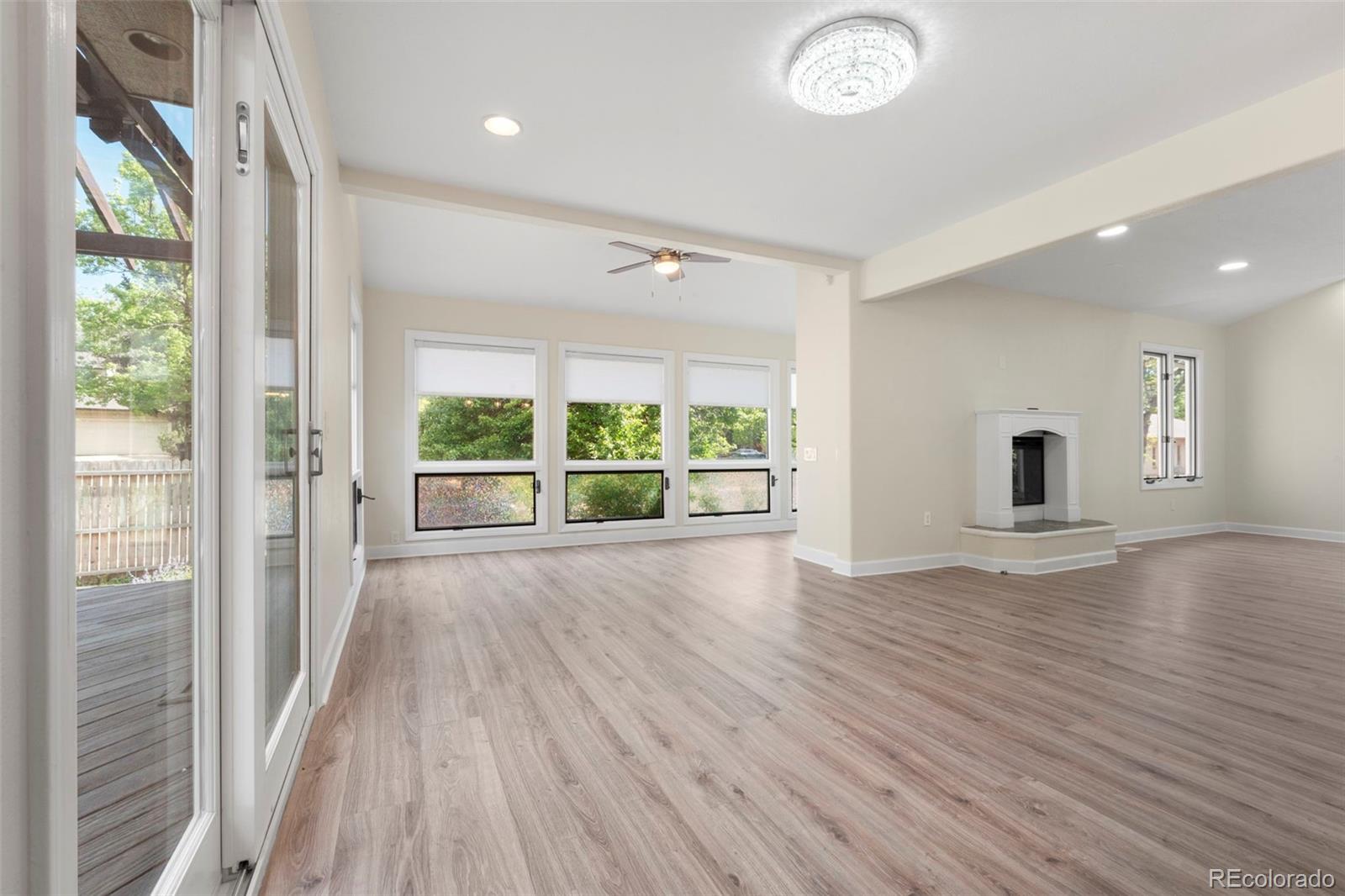 MLS Image #5 for 308  oswego street,aurora, Colorado