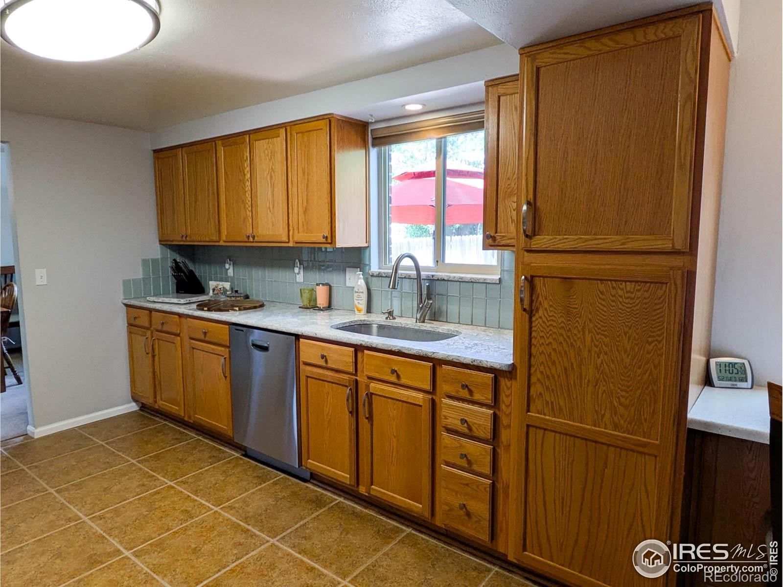 MLS Image #7 for 1545 s vivian street,longmont, Colorado