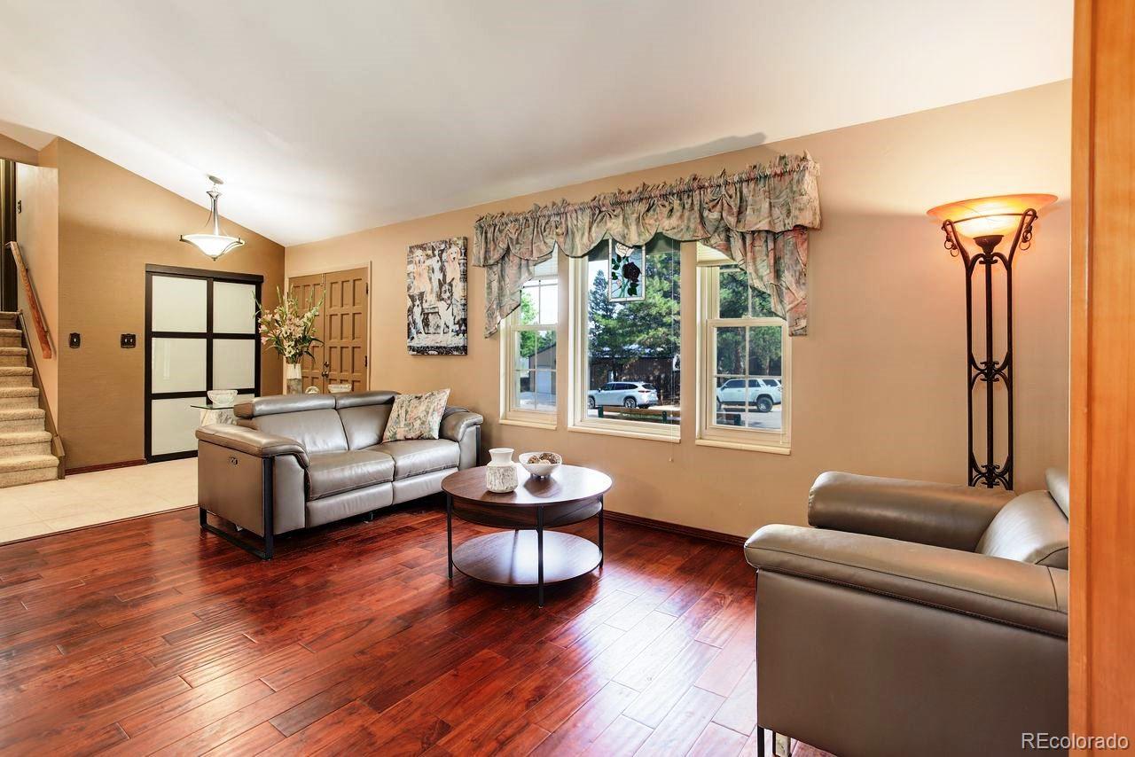 MLS Image #11 for 8866 e easter avenue,centennial, Colorado