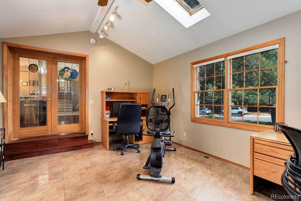 MLS Image #18 for 8866 e easter avenue,centennial, Colorado