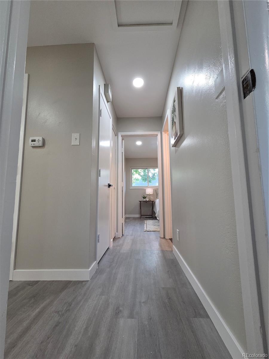 MLS Image #12 for 1250 s monaco parkway,denver, Colorado