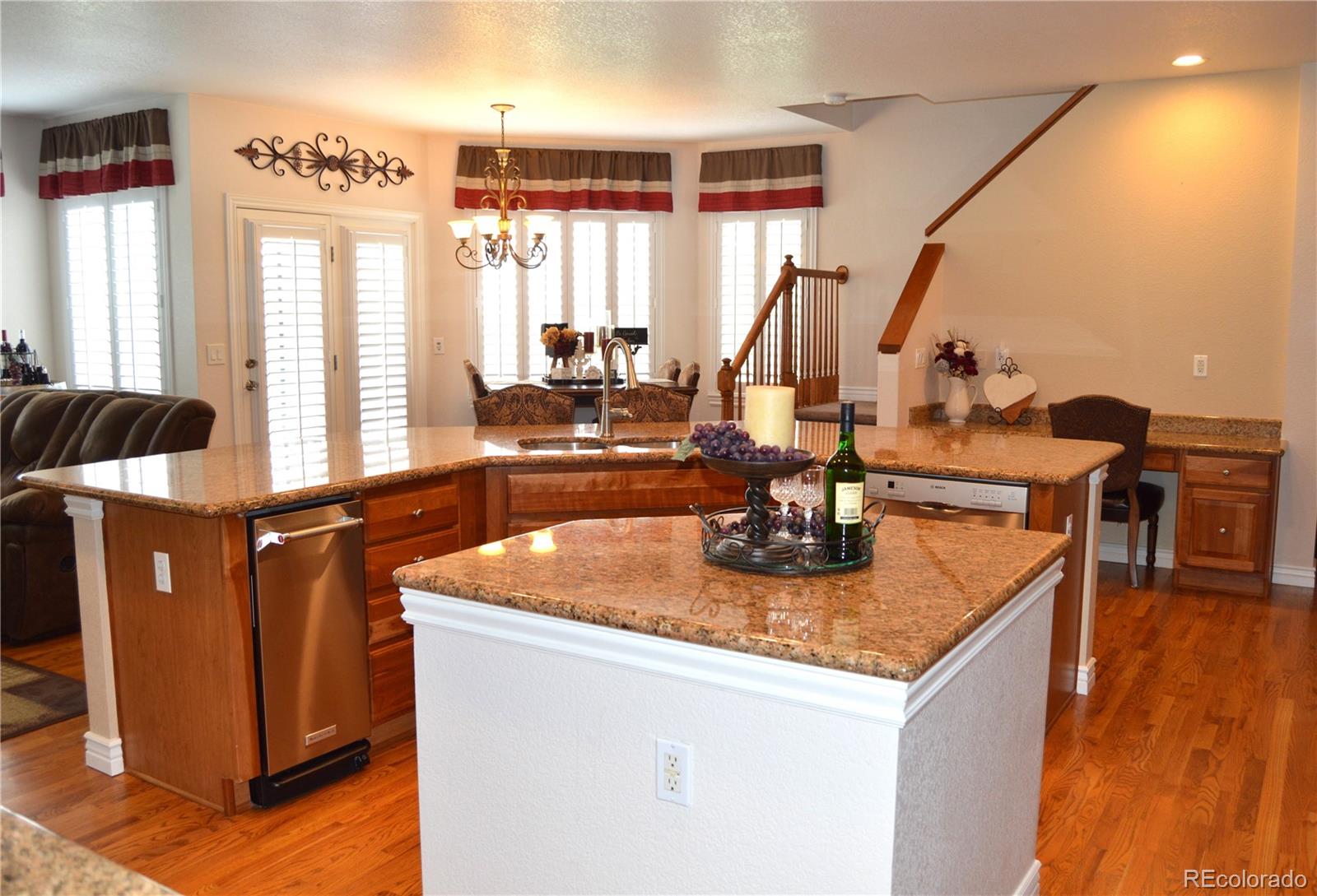 MLS Image #9 for 2819  canyon crest drive,highlands ranch, Colorado