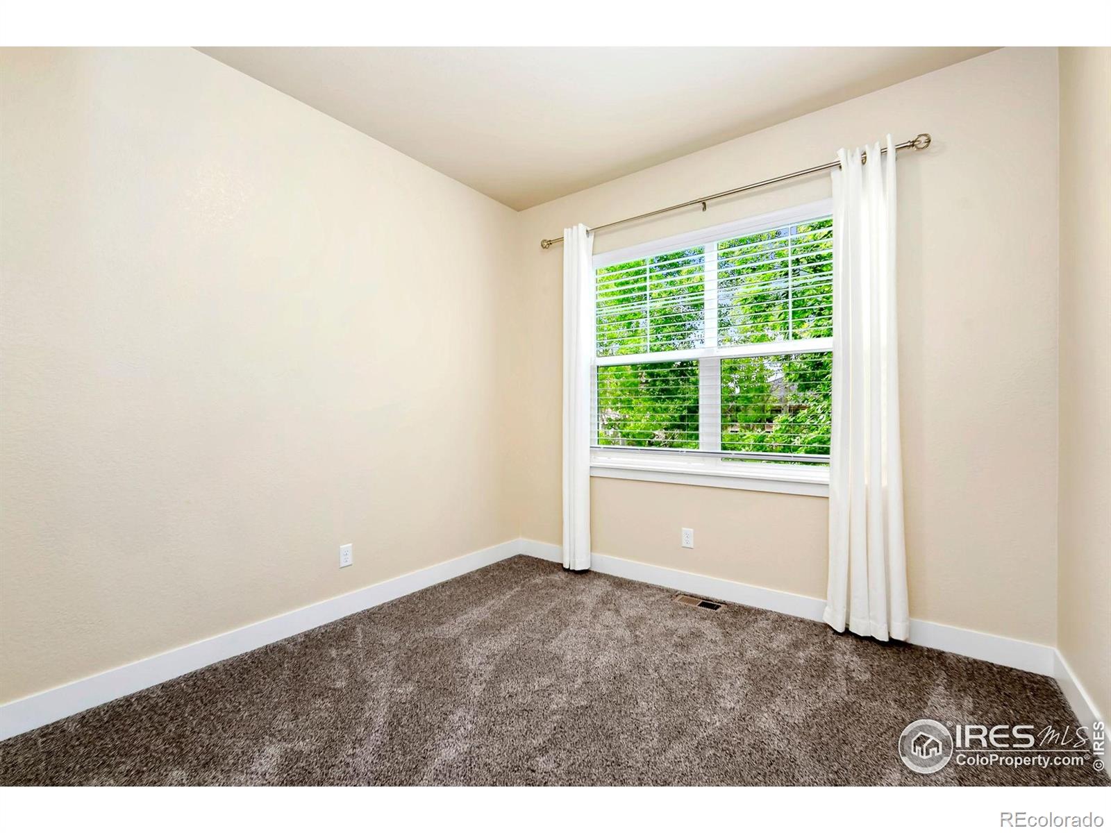 MLS Image #15 for 5850  dripping rock lane,fort collins, Colorado